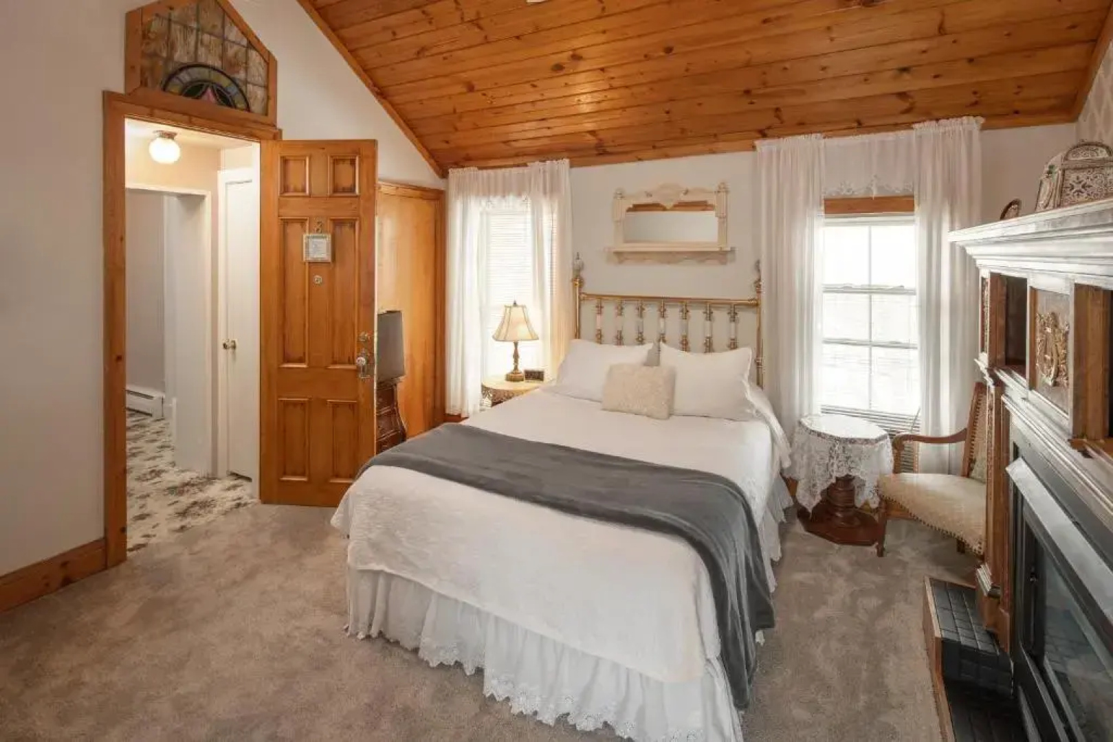 Cloran Mansion Bed & Breakfast