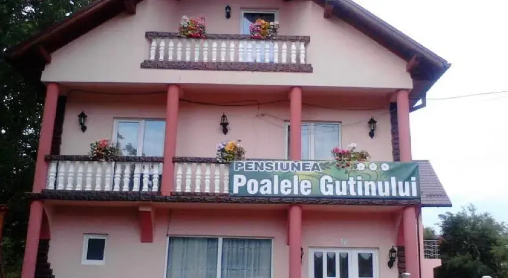 Pensiunea Poalele Gutinului