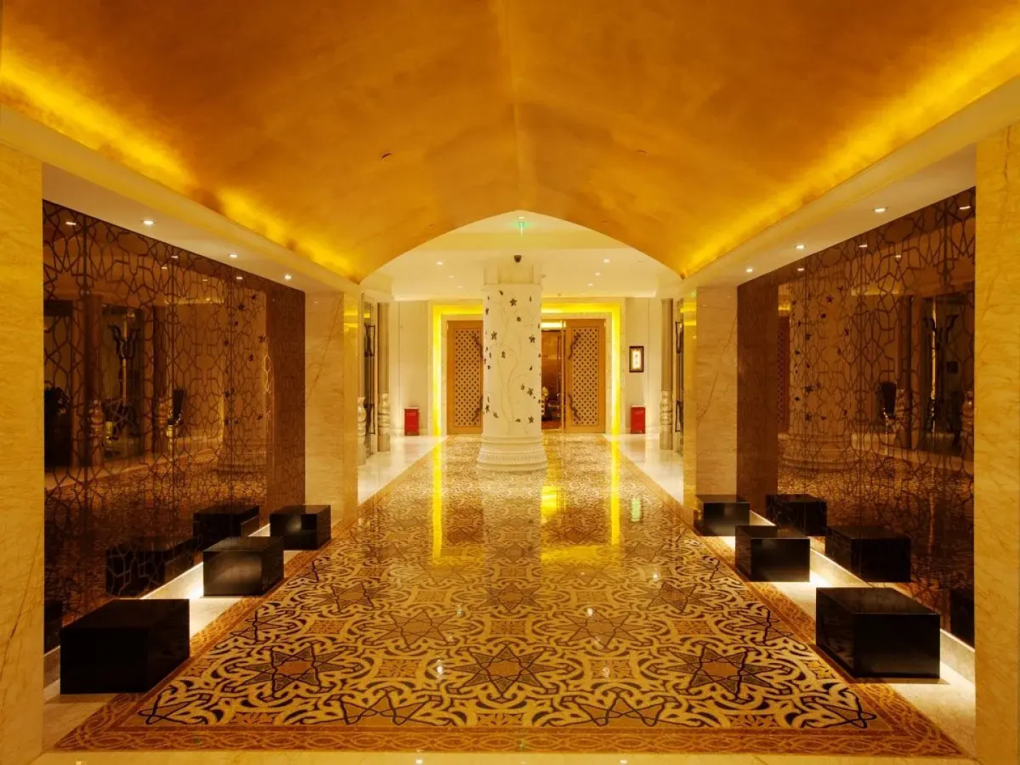 Universal Hotel Urumqi