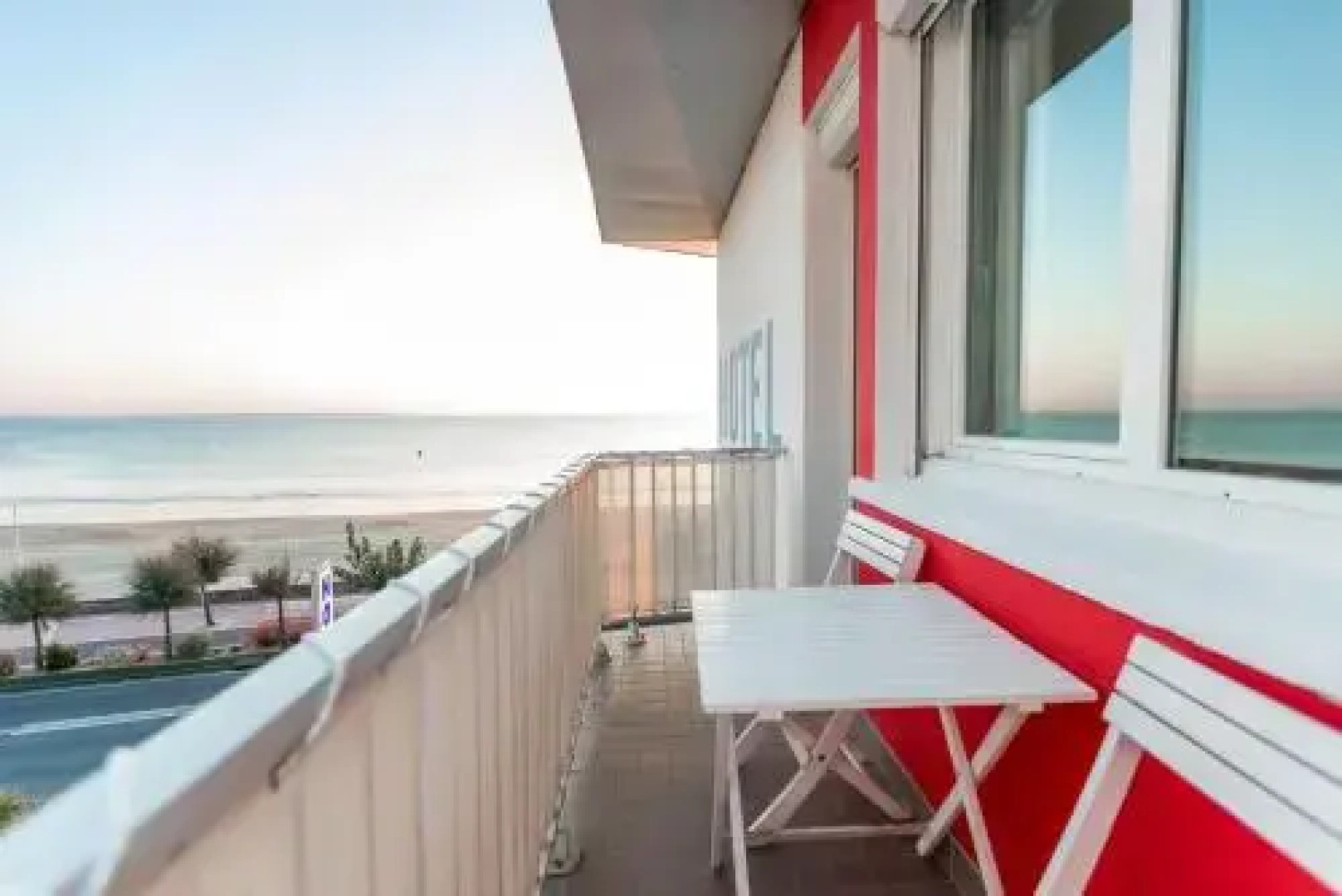 Hotel Le Trident Thyrsé