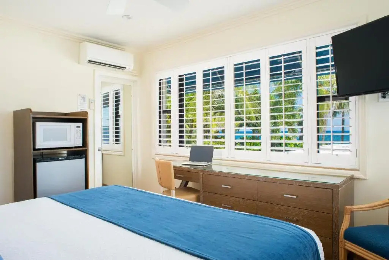 High Noon Beach Resort