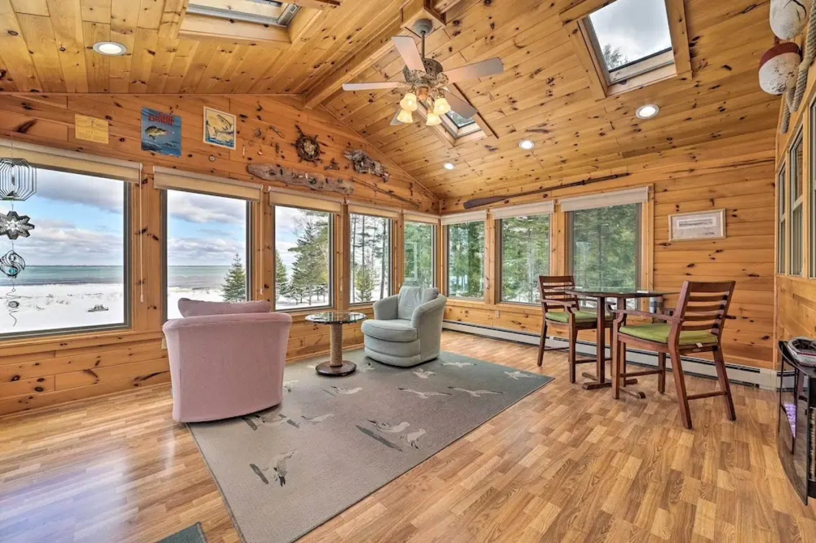 Spacious Lakefront Home w/ Sunroom & Bar!