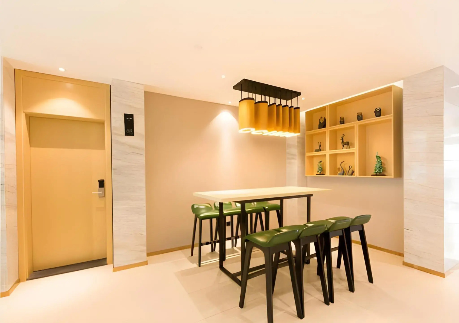 城市便捷酒店(珠海海滨泳场店)