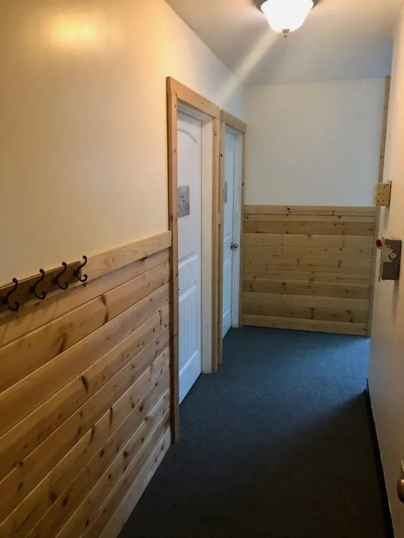 McKenzie River Mountain Resort