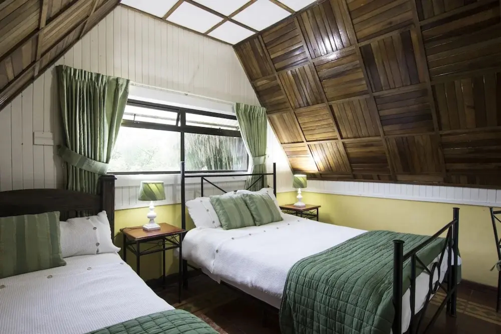 Hortensias Chalets Vara Blanca