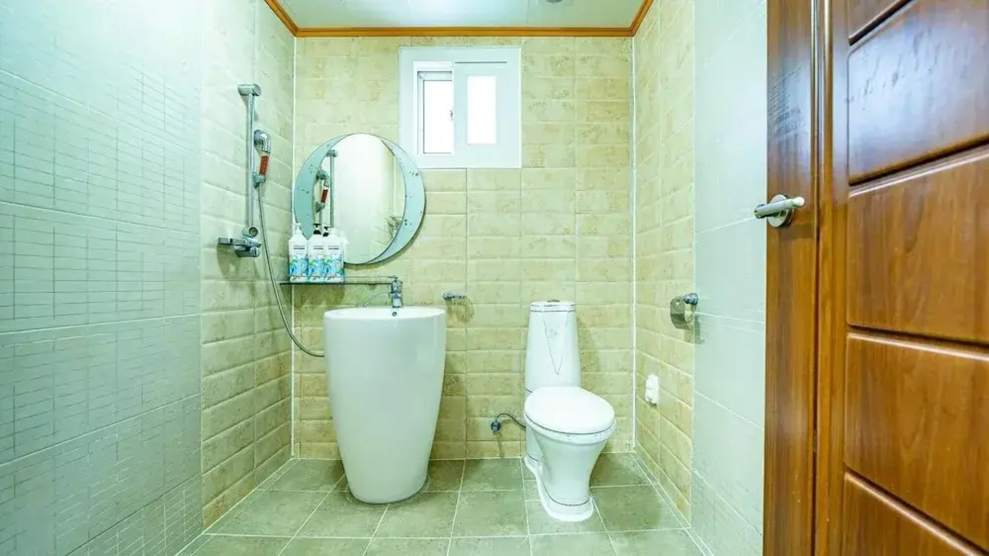 Samcheok Garden Pension