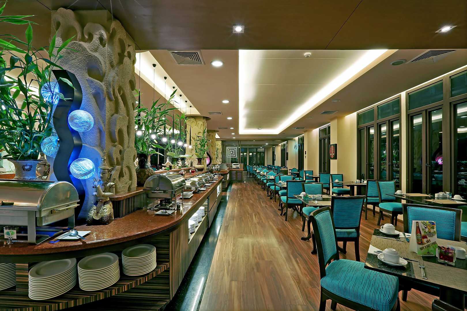 Novotel Phuket Vintage Park Resort