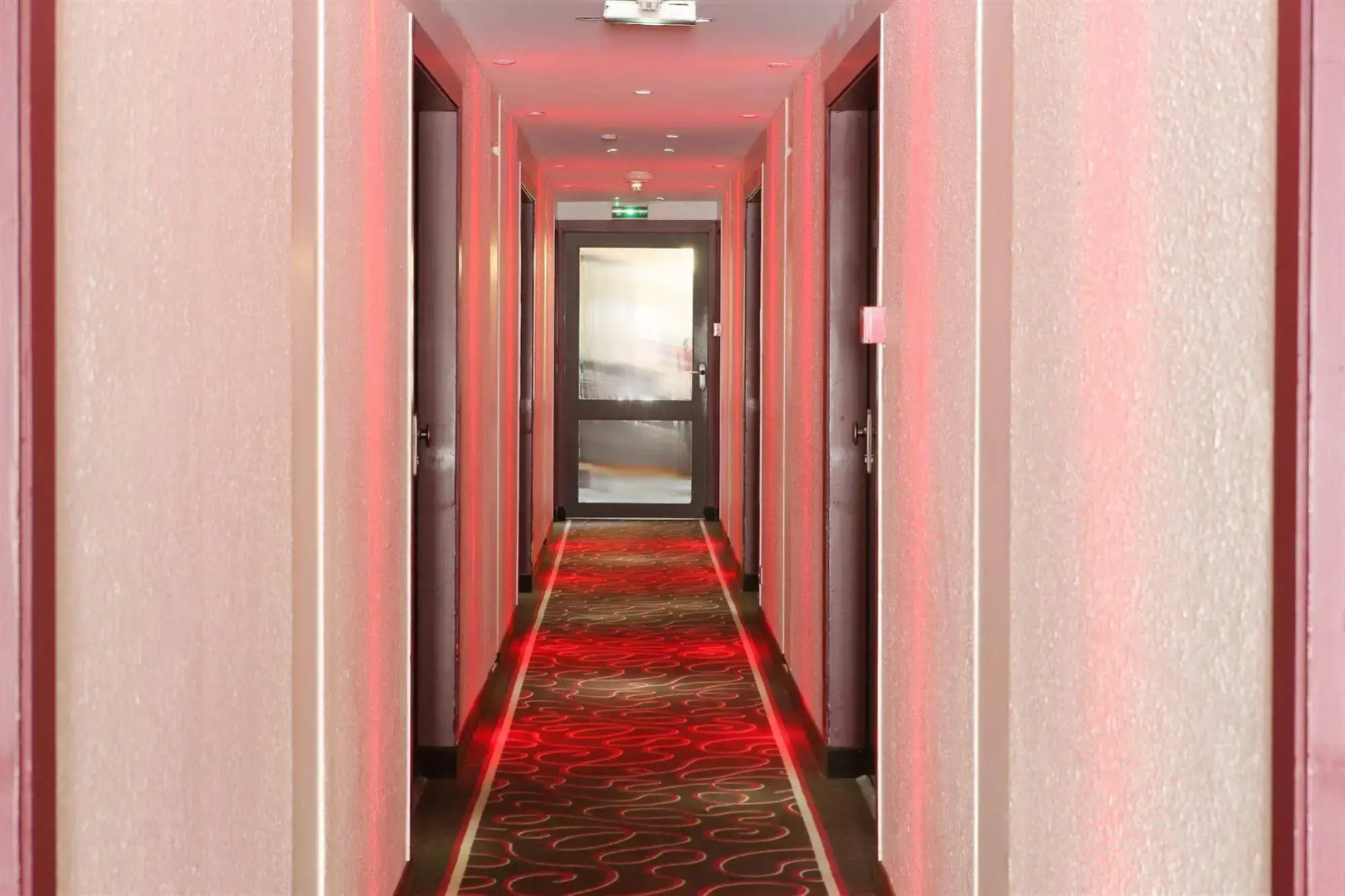 Hôtel Inn Design Rochefort Resto Novo