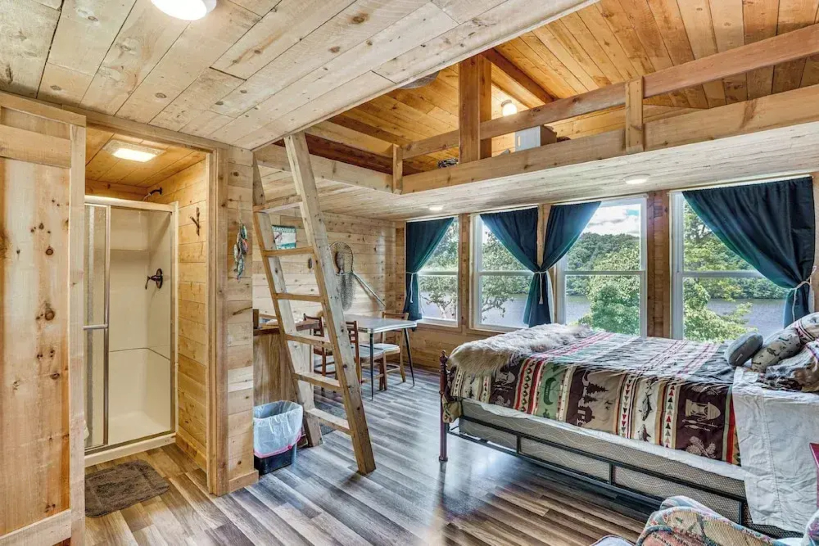 Lakefront Rocky Mount Main House w/ 3 Cabins!