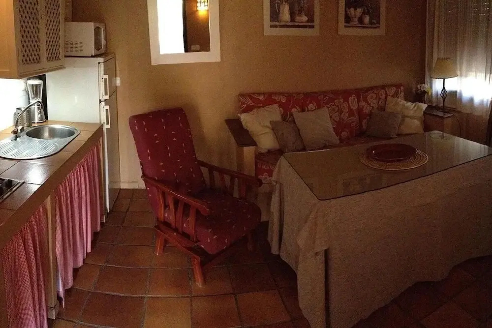 Alojamientos Rústicos En La Encina