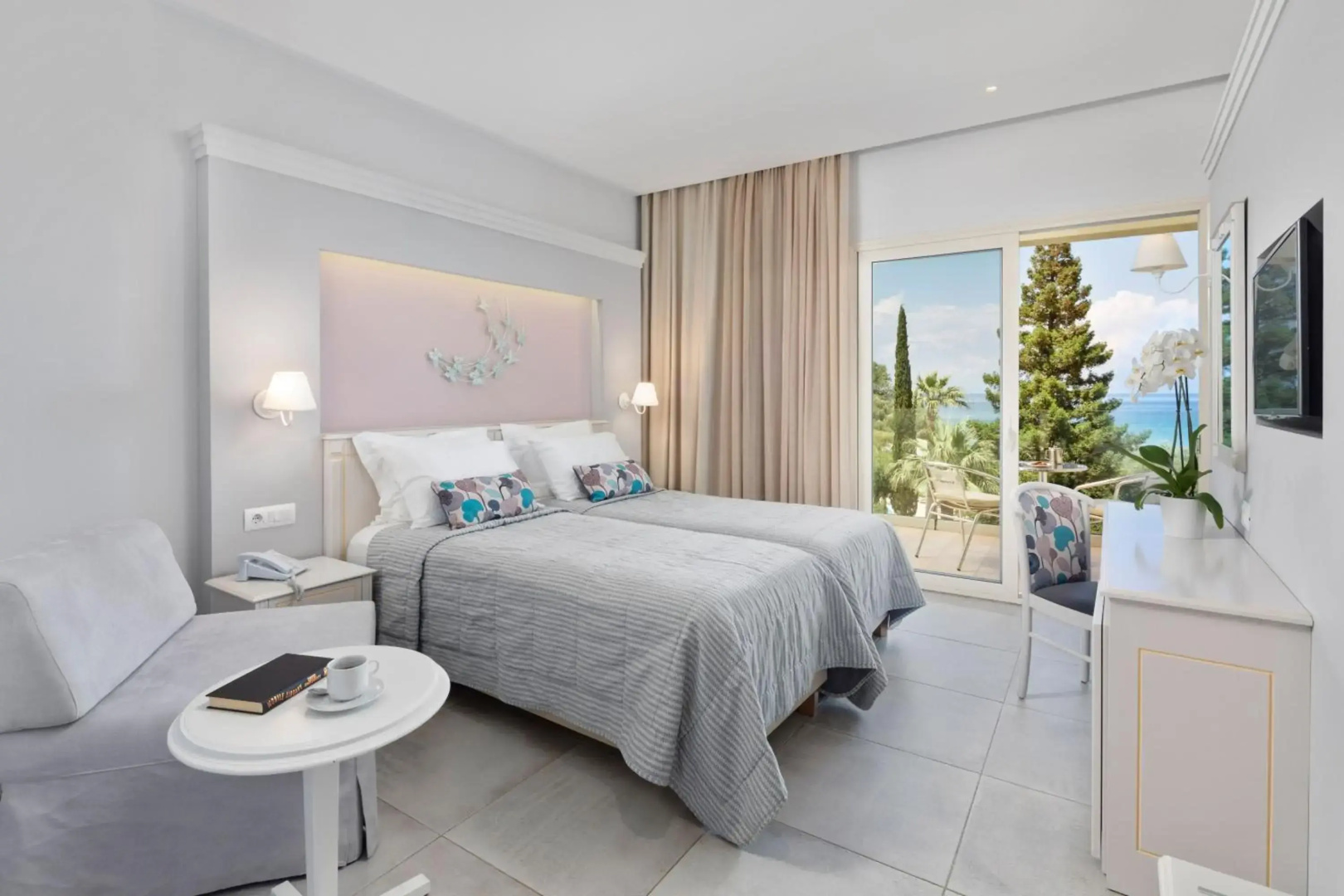 Delfinia Hotels