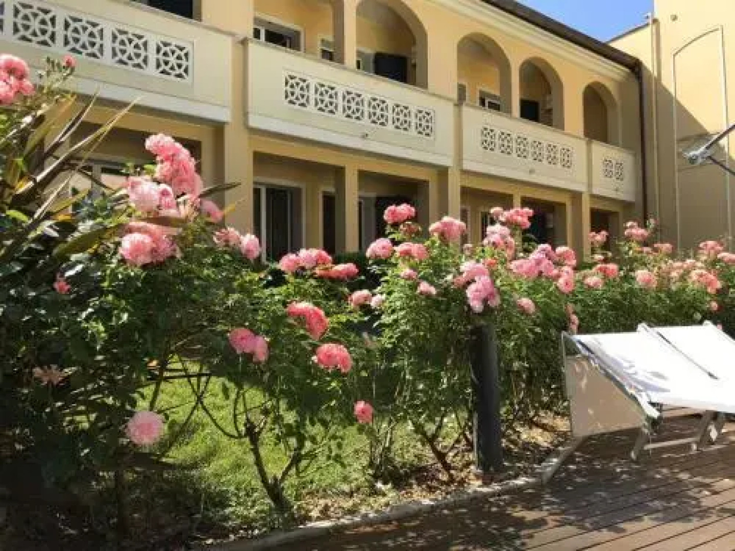 Villa Rosella Resort