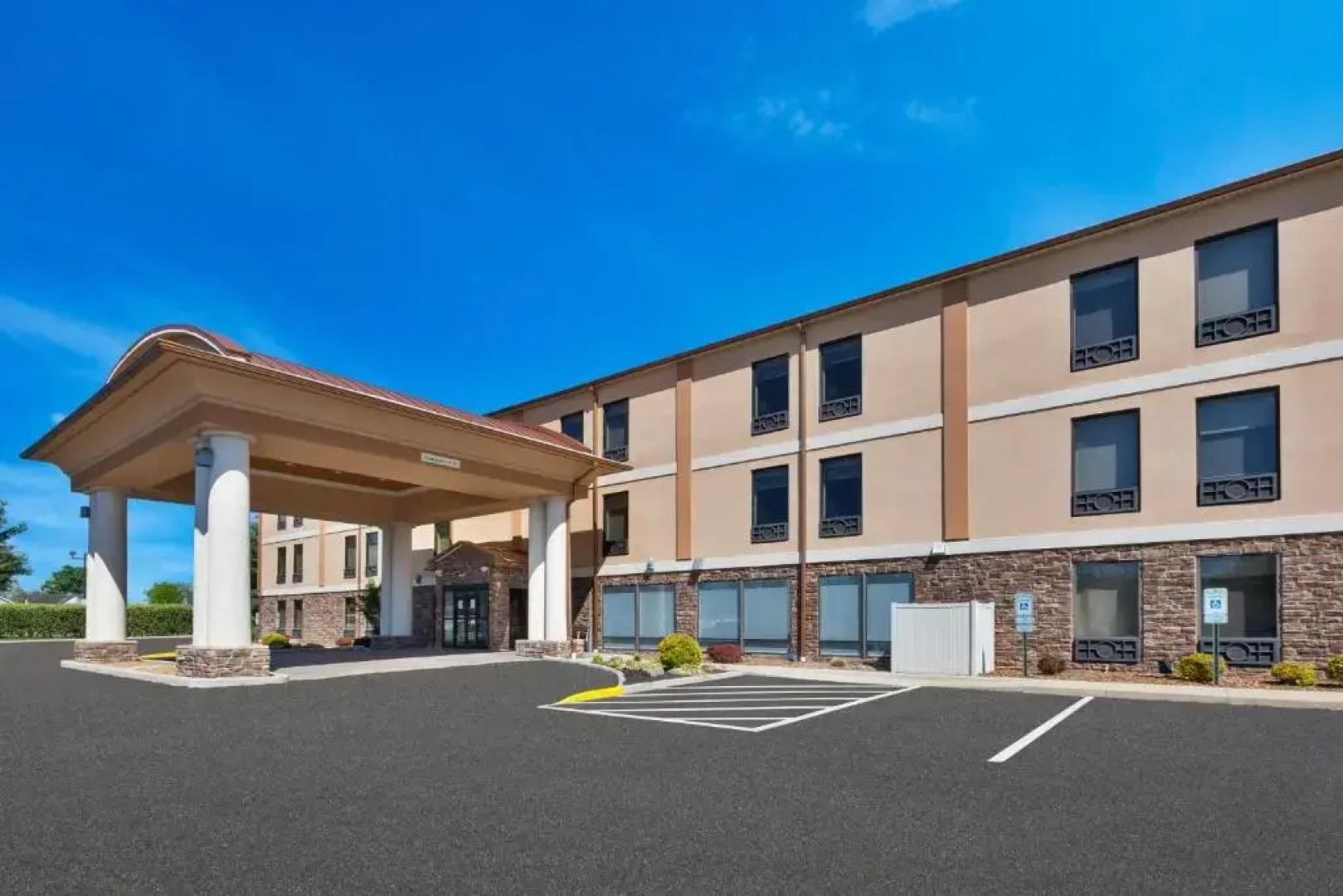 Holiday Inn Express Chillicothe East by IHG