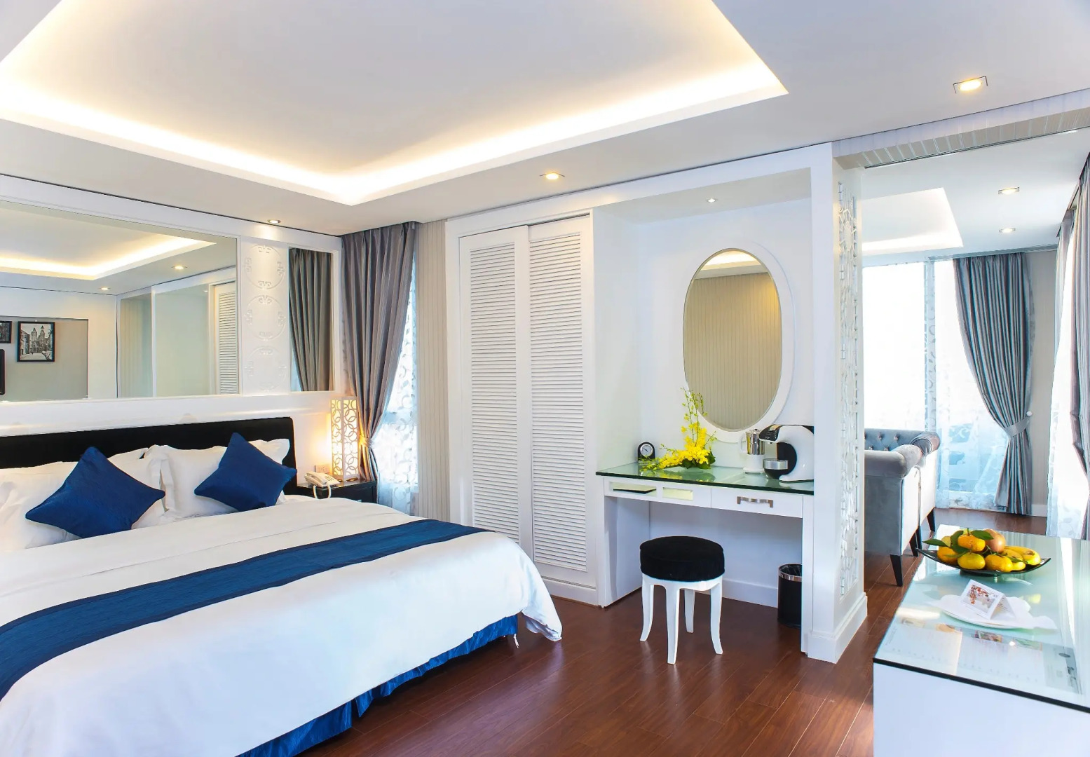 Minerva Church Hotel