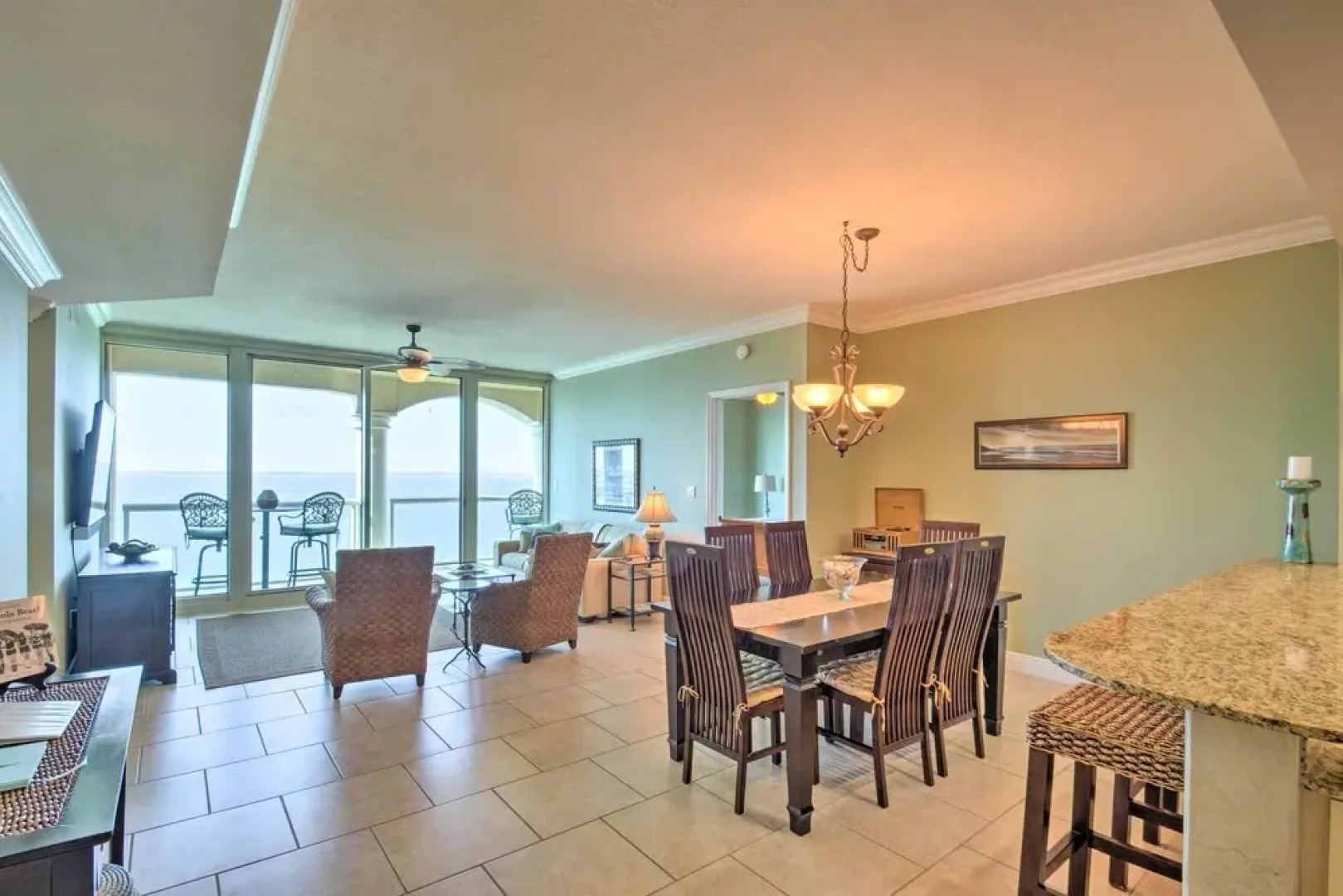 Pensacola Beach Resort Condo With Beach Access!