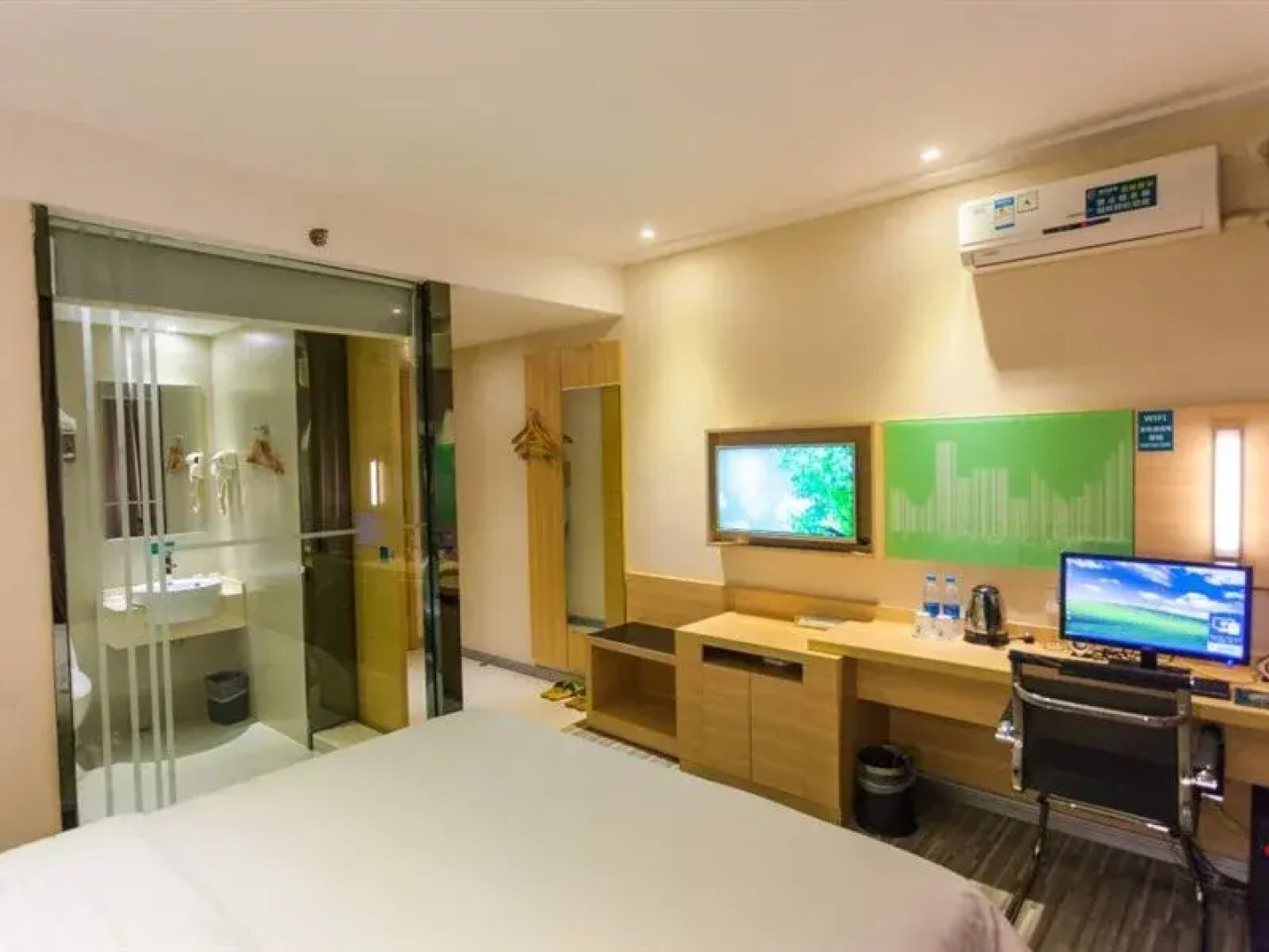 City Comfort Inn (Guilin North Railway Station)