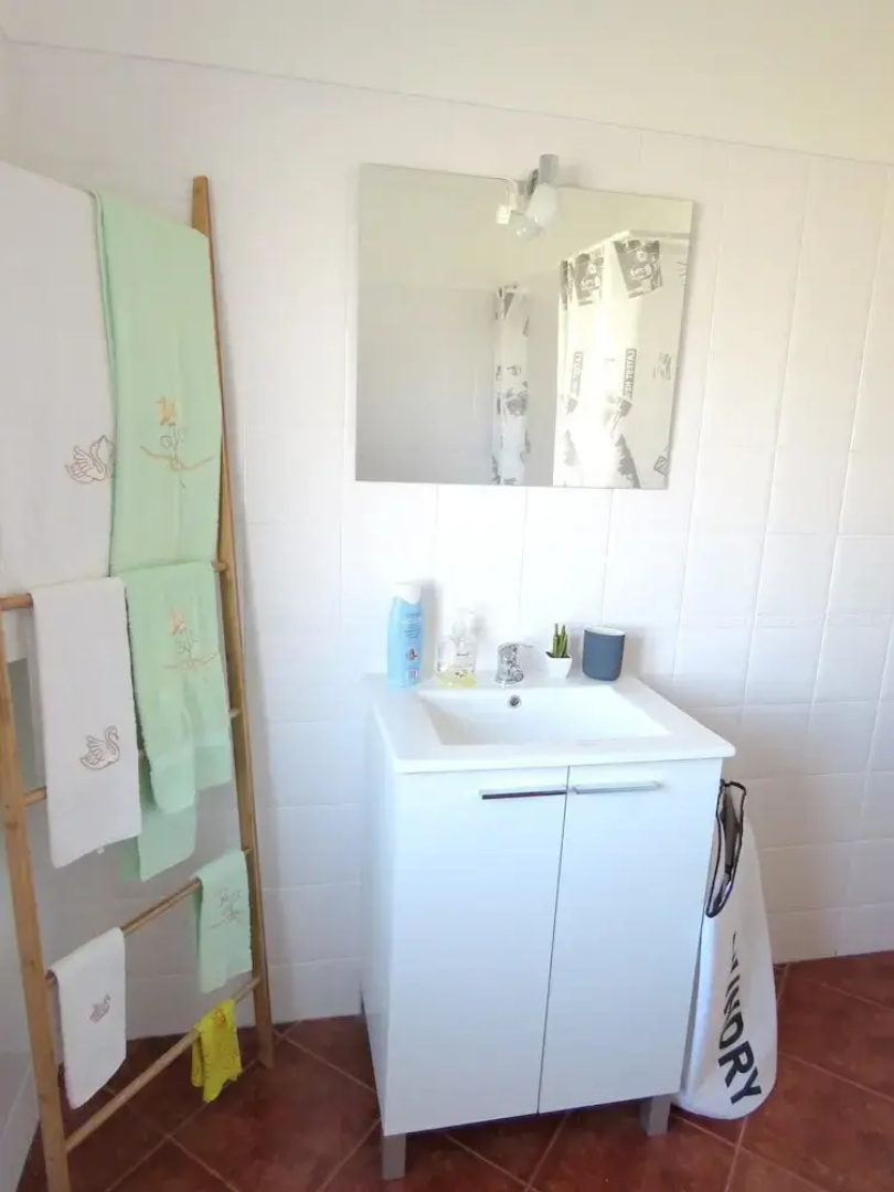 Apartment With one Bedroom in Valbom, With Wonderful sea View, Balcony
