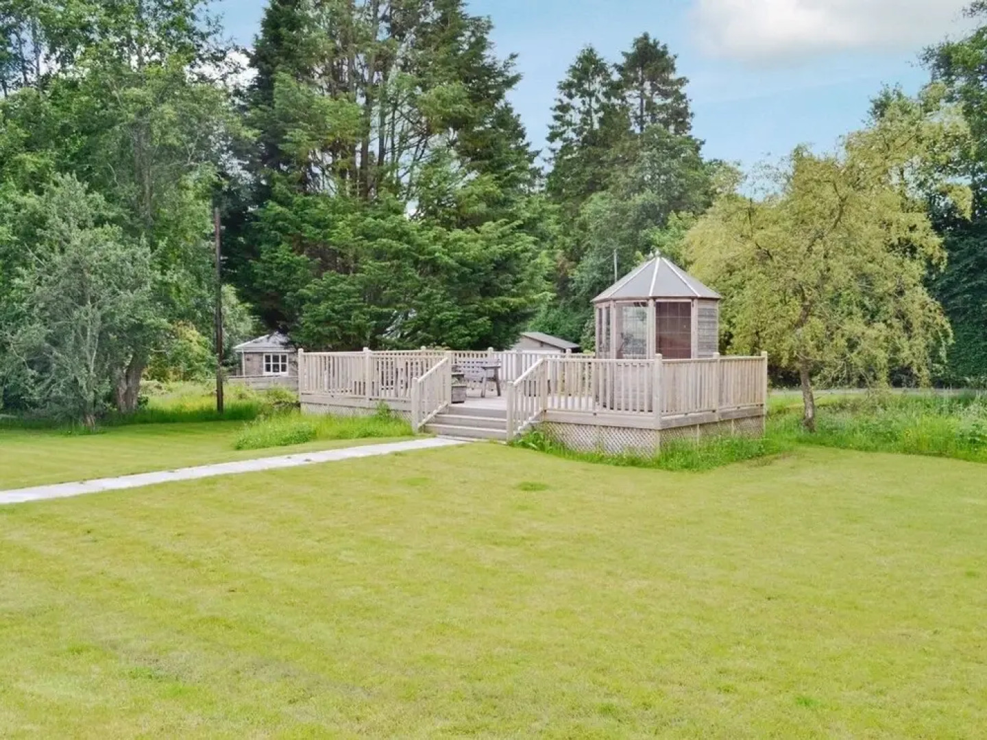 Chestnut Garden Cottage