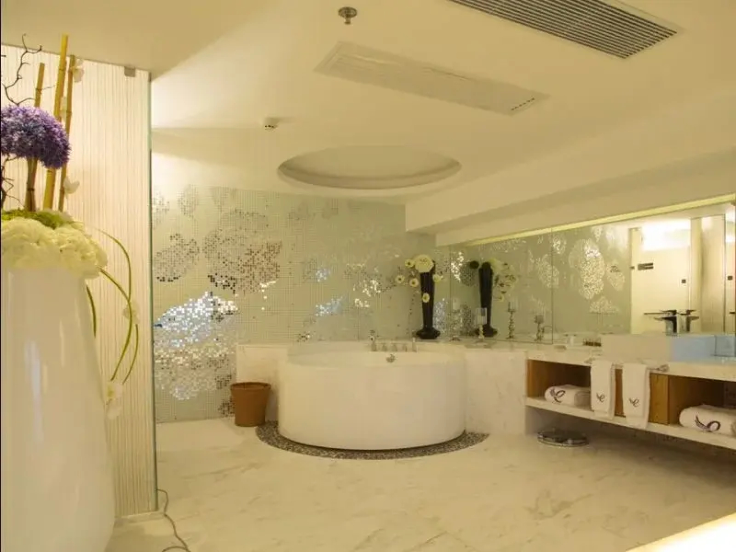 Zhuhai Yinzuo Jingpin Hotel