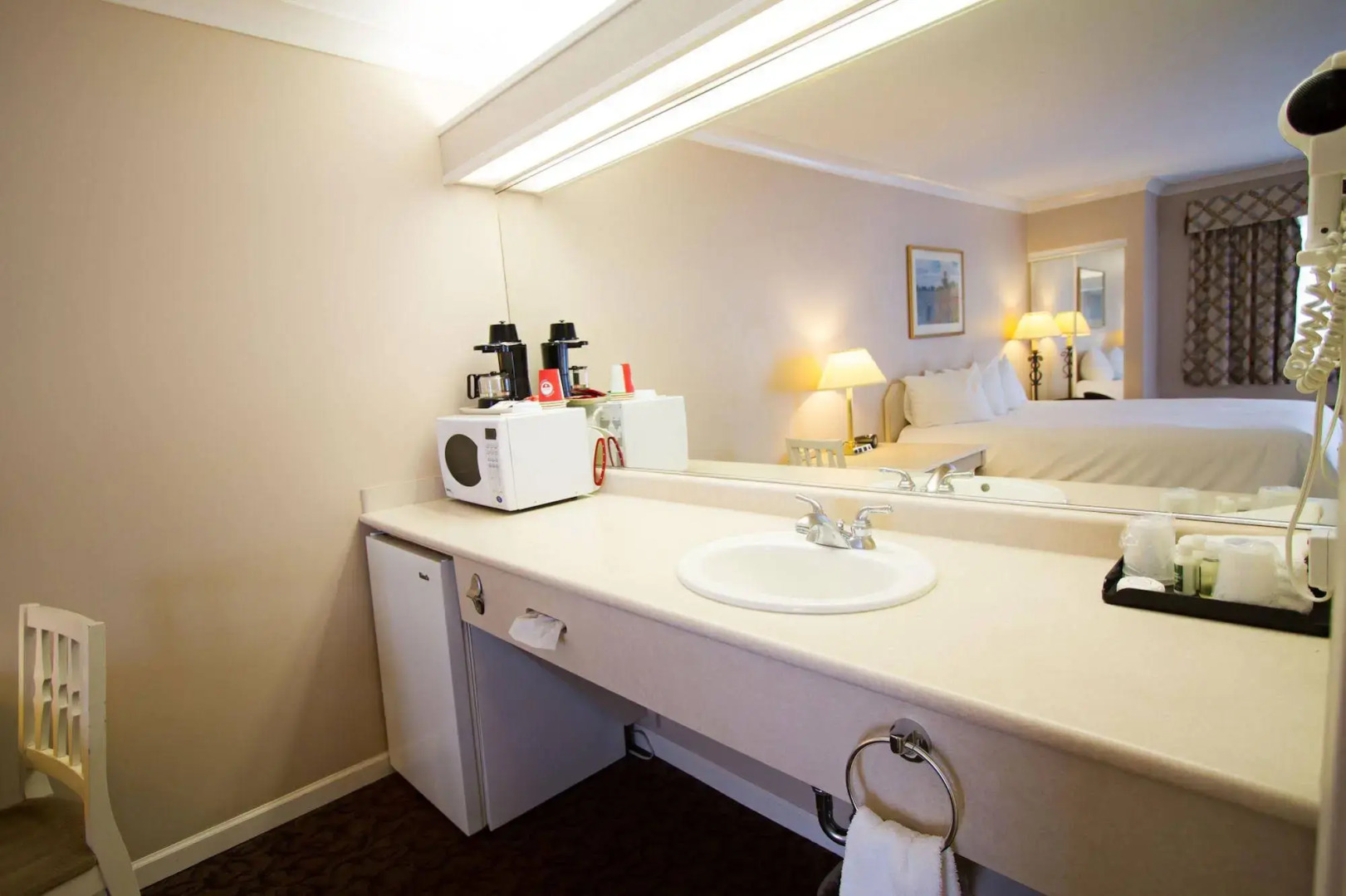 Glenwood Inn & Suites