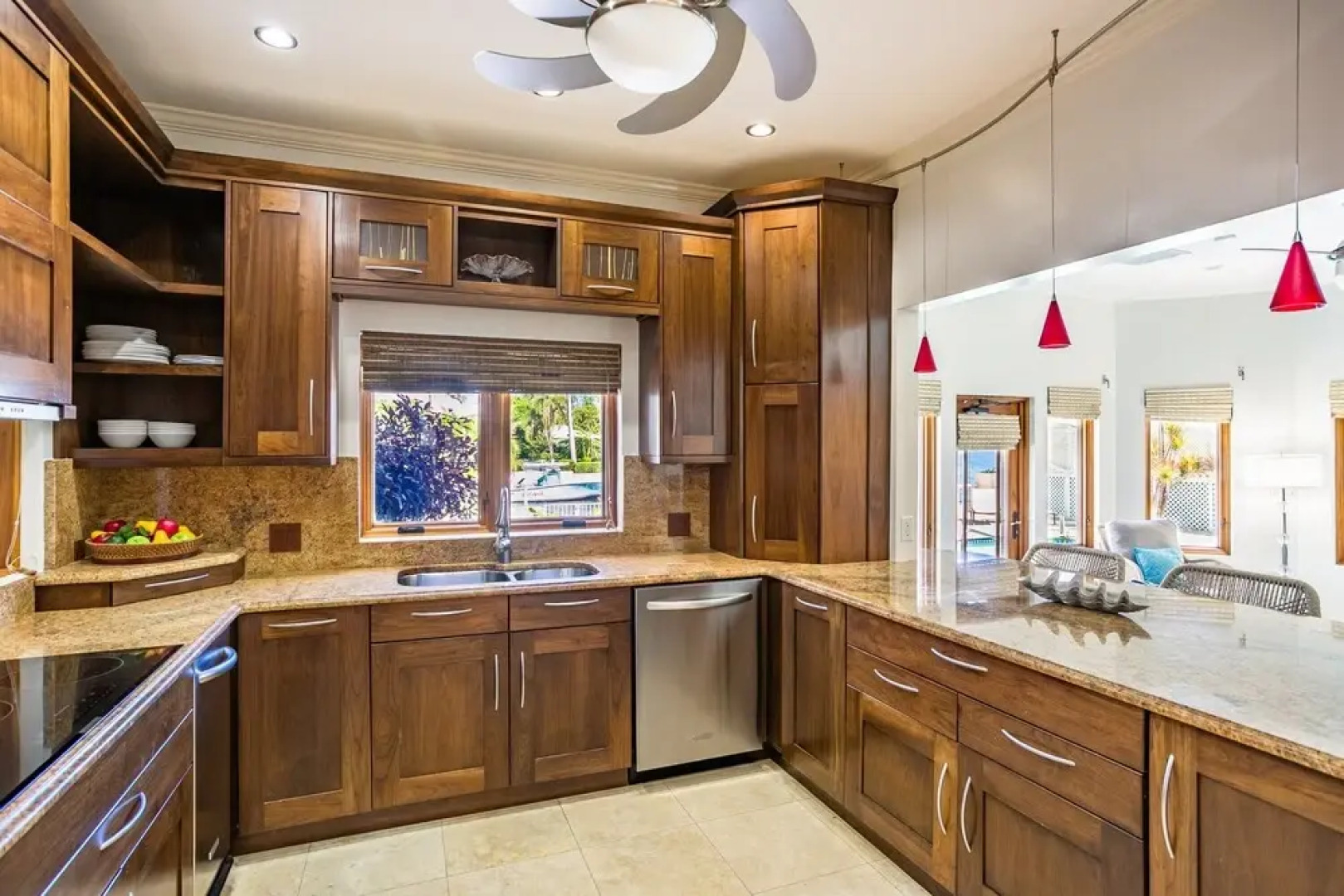 Maridadi by Cayman Villas