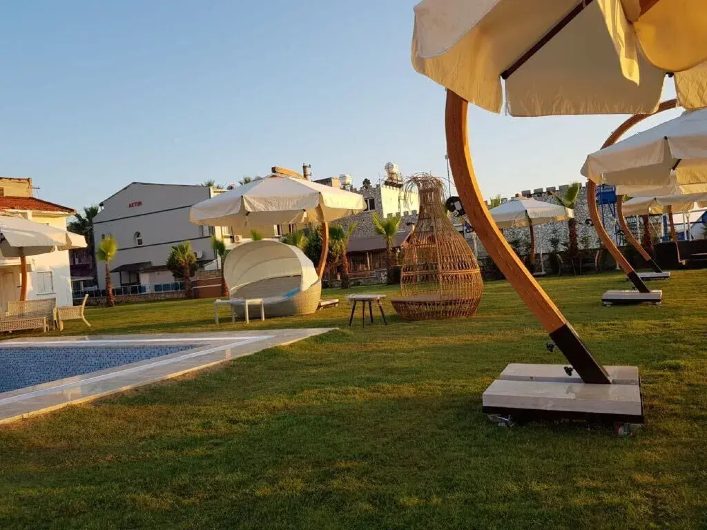 The Klazomenai Marine Hotel