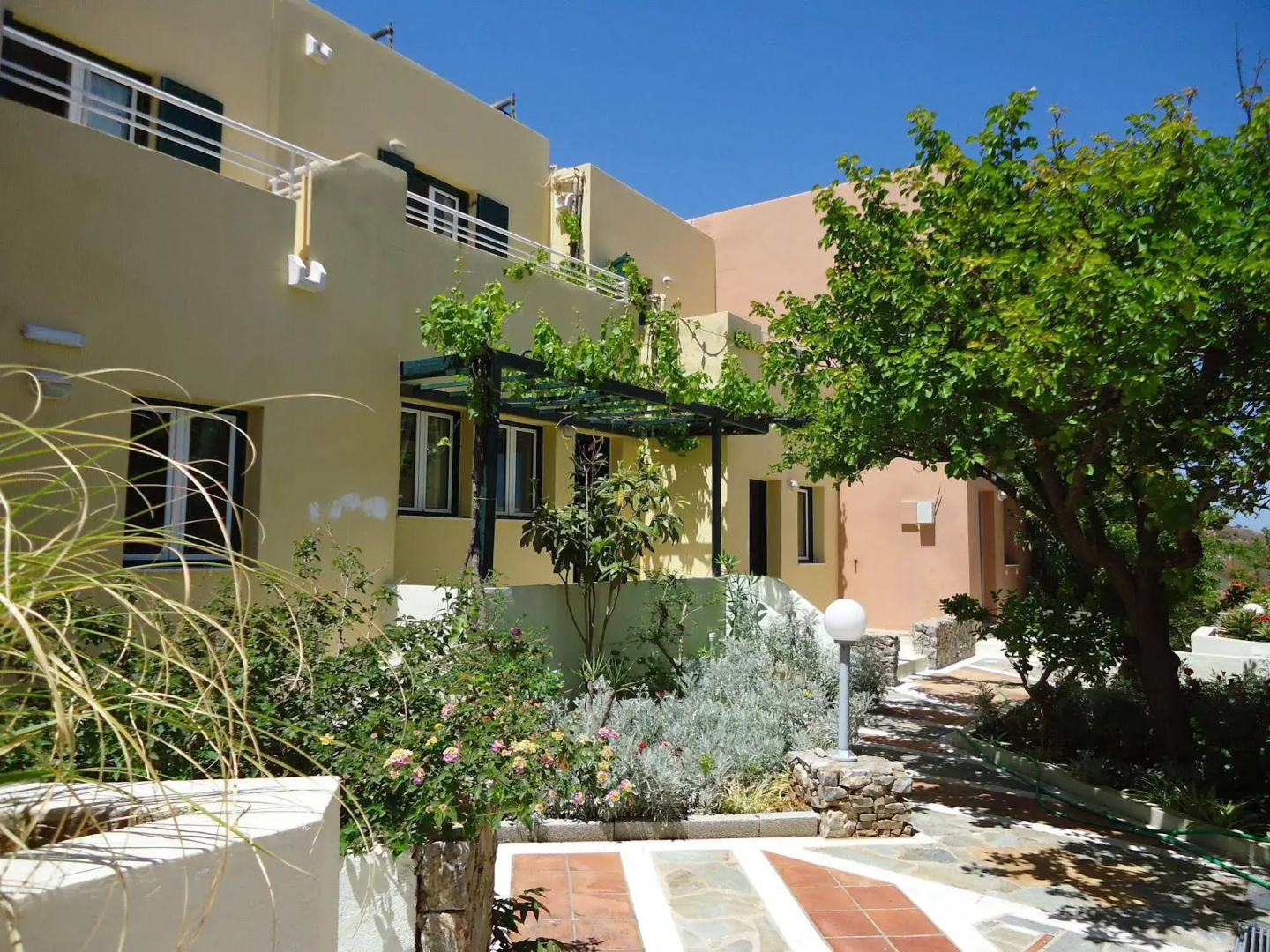 Aphea Village