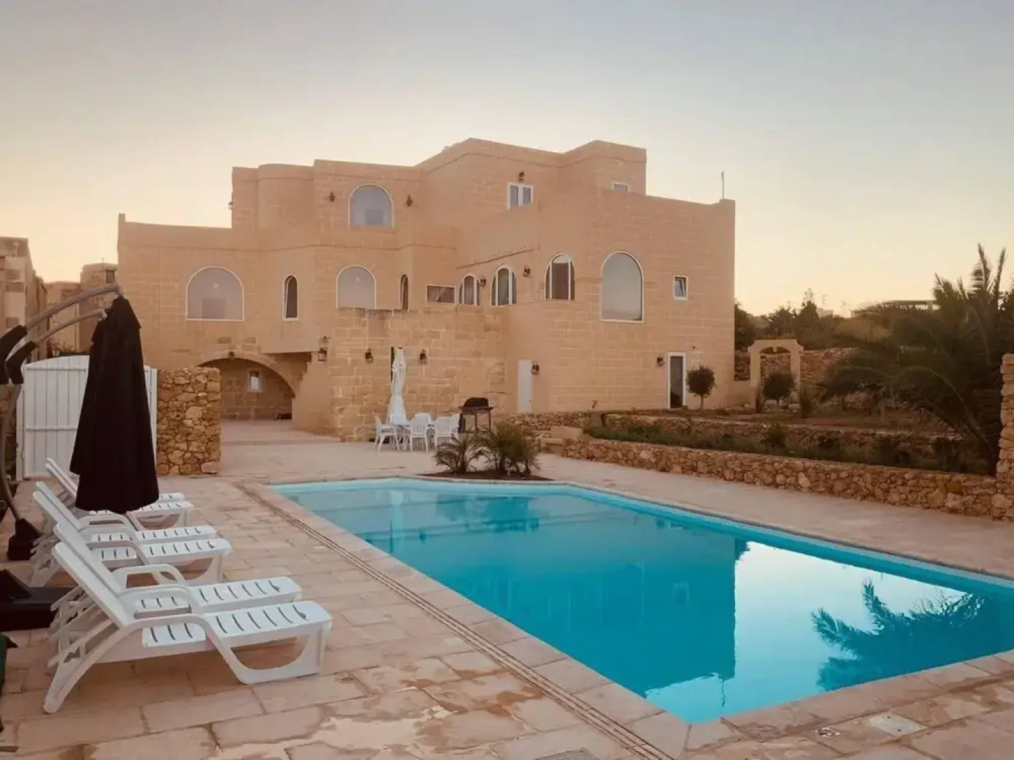 Farmhouse Villa in Gozo With Large Pool & Garden