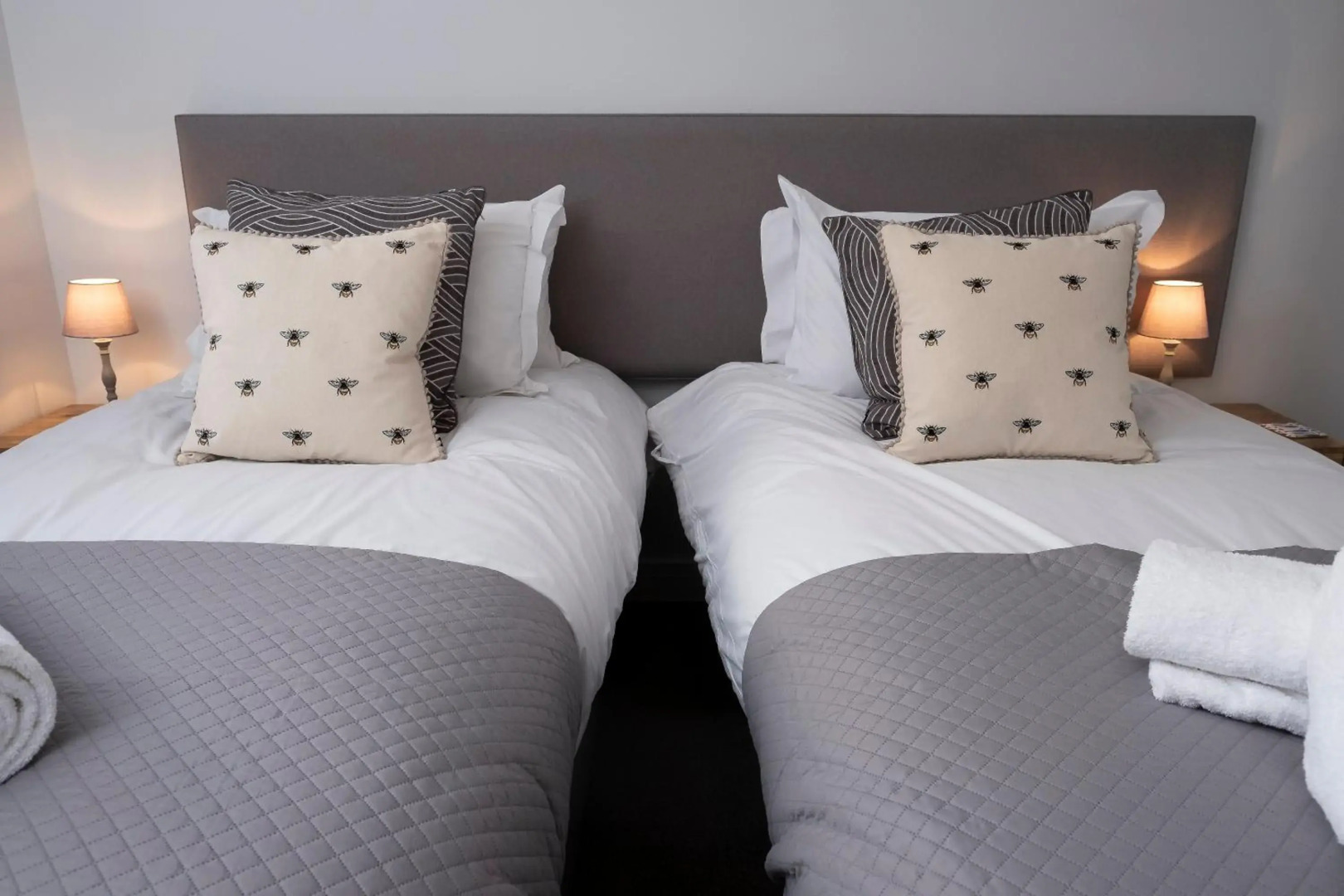 4 Middlecombe - Luxury Apartment at Byron Woolacombe, only 4 minute walk to Woolacombe Beach!