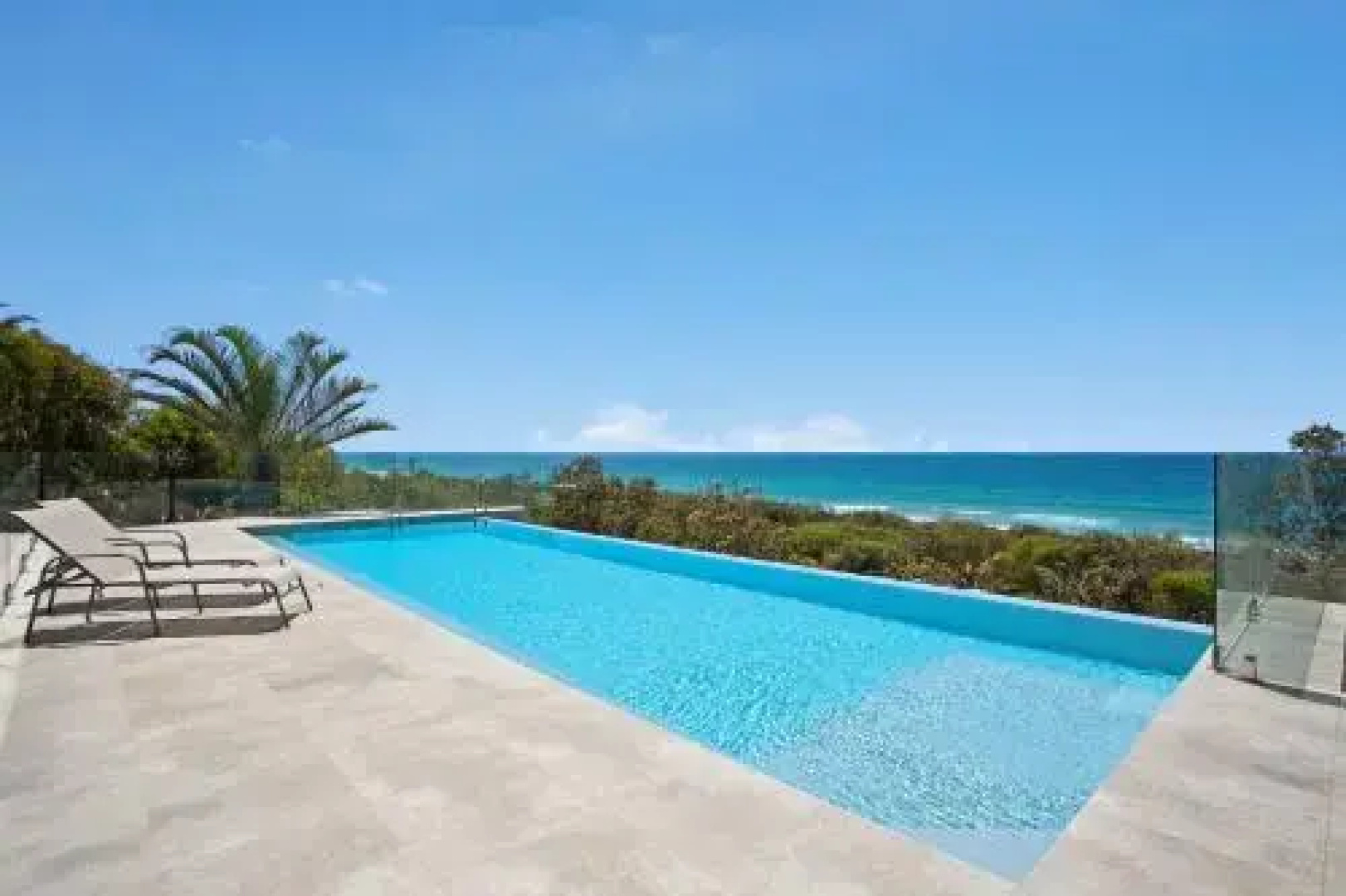 Castaways Beach Escape