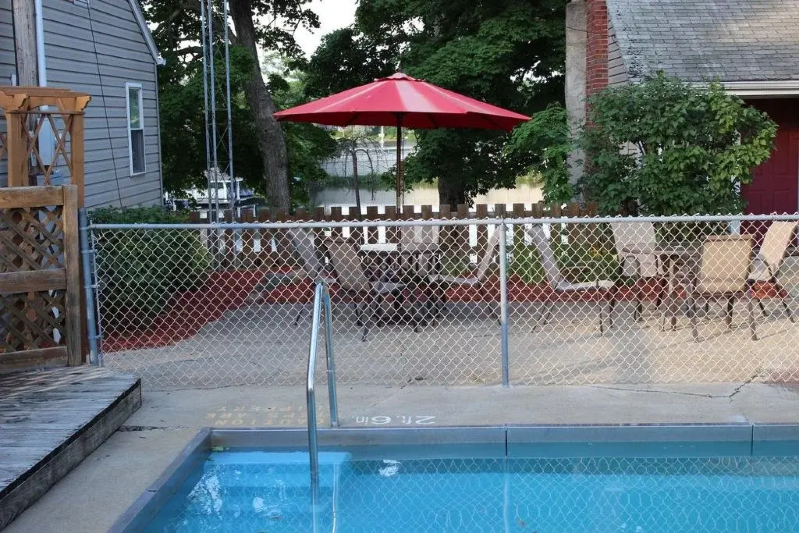 Bluebird Bay Resort