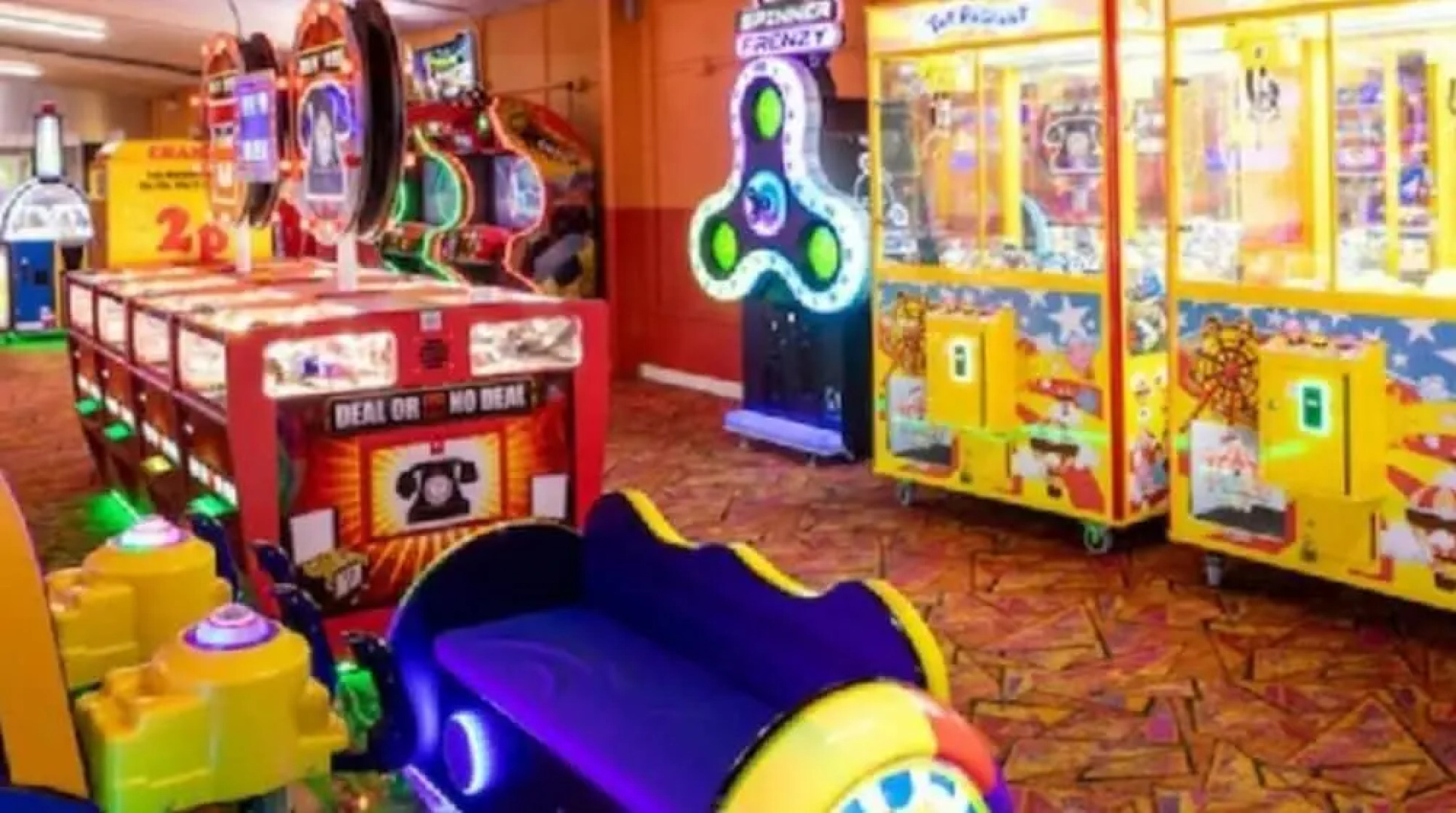 Adorable 2 Bedroom Caravan in Clacton-on-sea