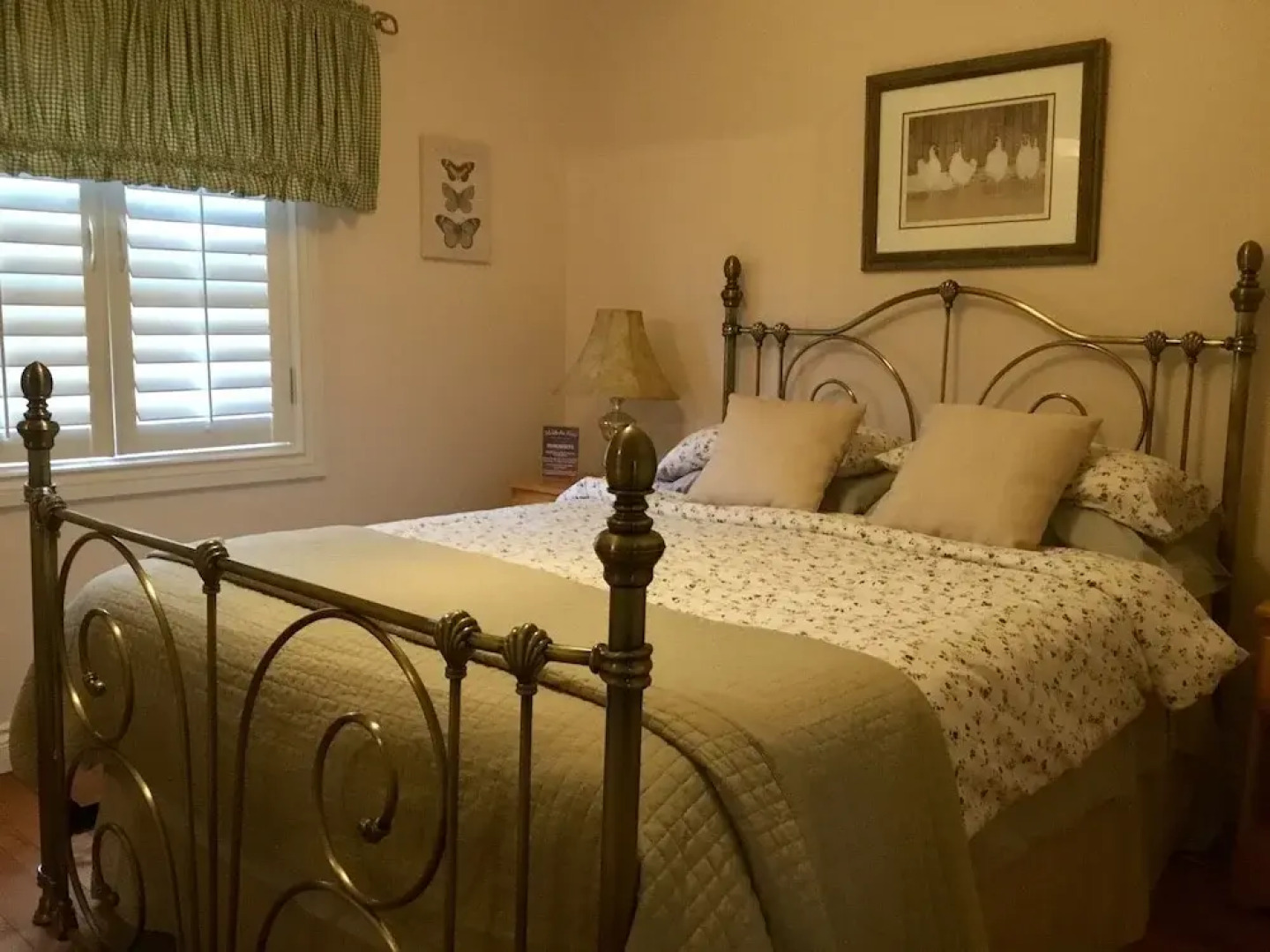 The Muskoka Rose Guest House & Retreat