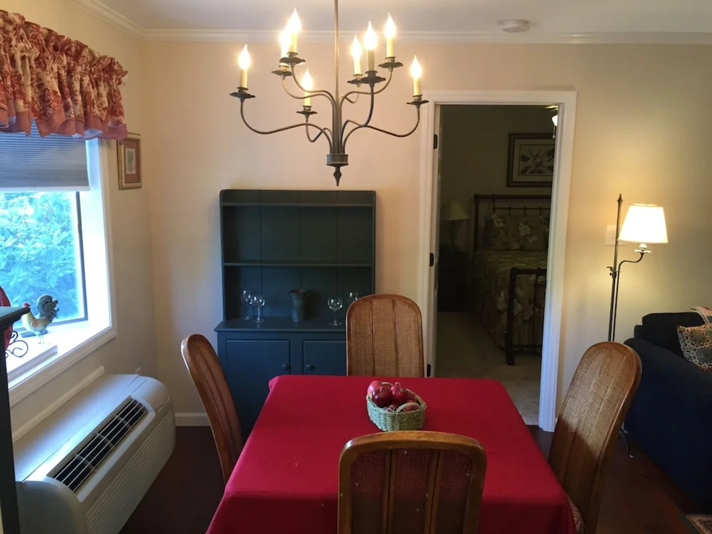 Royal Oak 111 2 Bedrooms 2 Bathrooms Condo