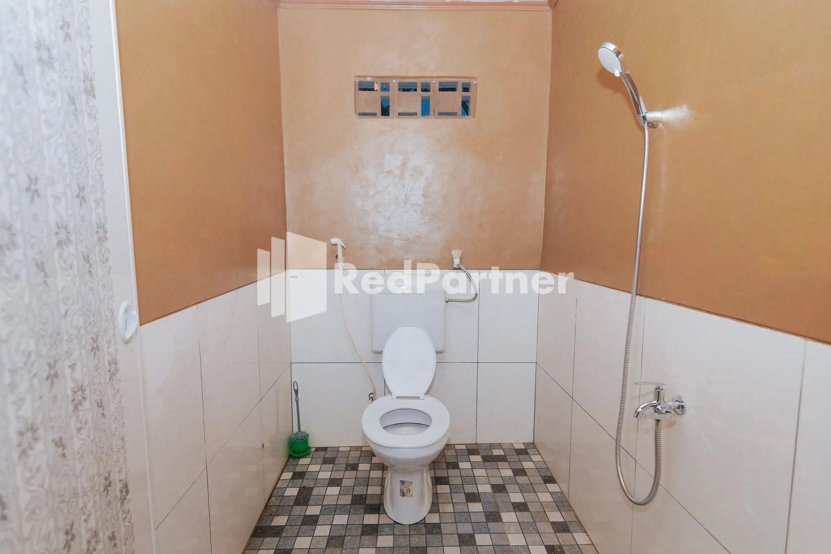 Pesona Endah Alam Hijau Wanayasa RedPartner