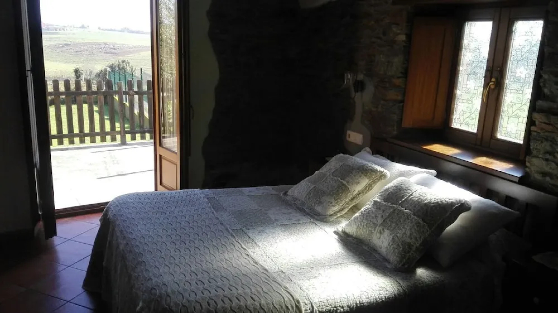 Apartamentos Rurales Romallande