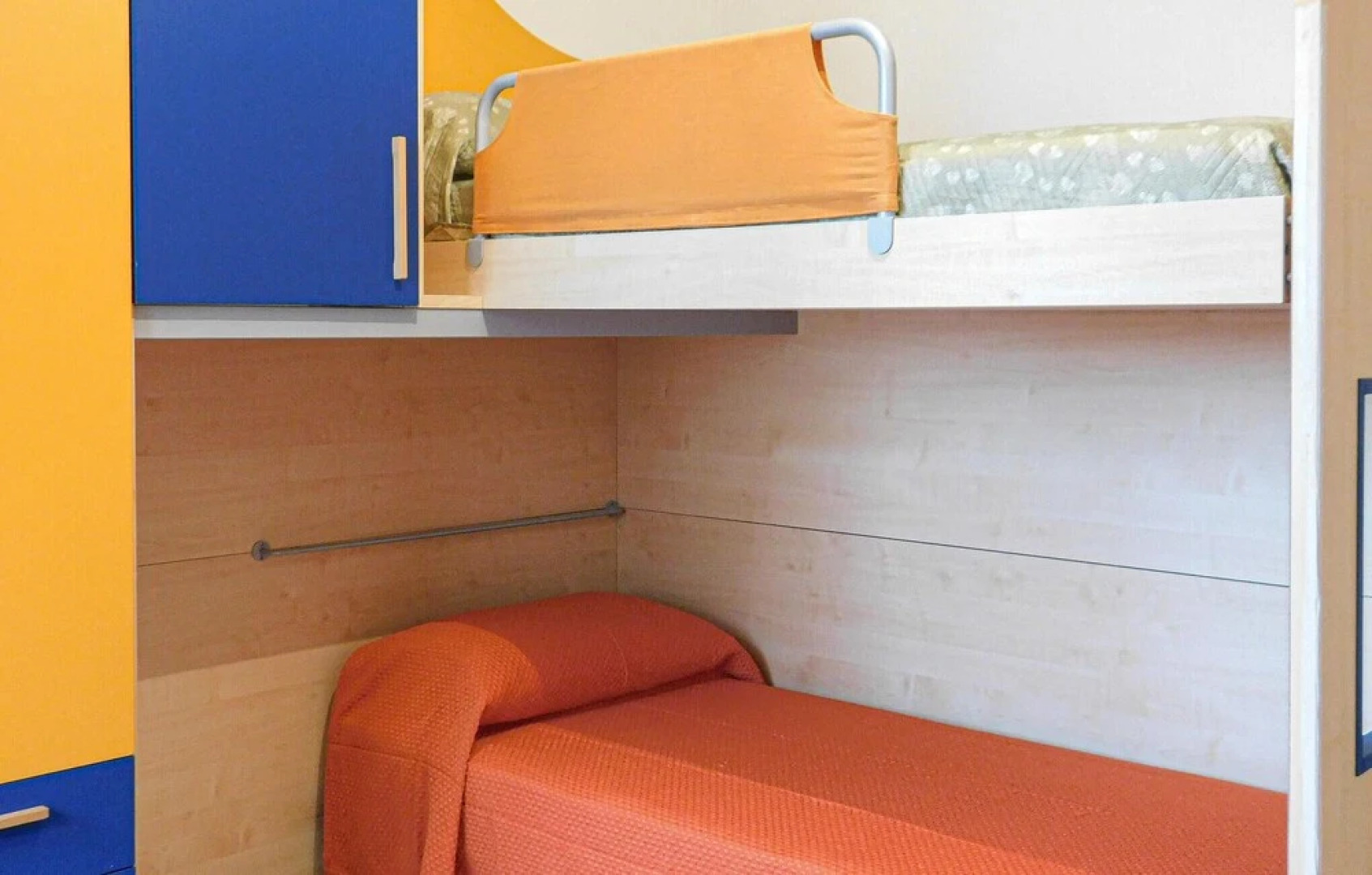 Nice Home in Montepaone With 5 Bedrooms, Wifi and Outdoor Swimming Pool