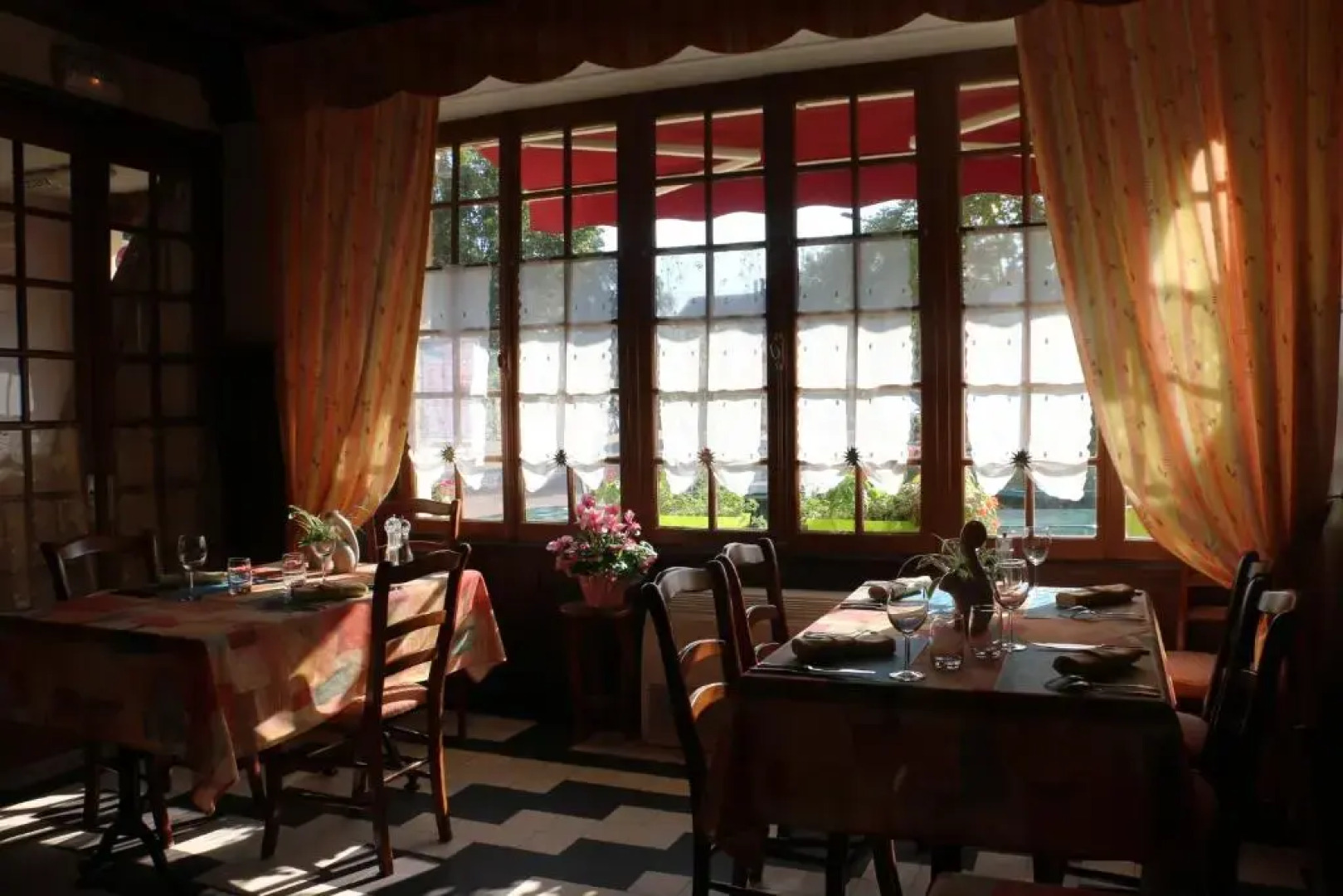 Hotel du Nord - Restaurant le Saint Georges