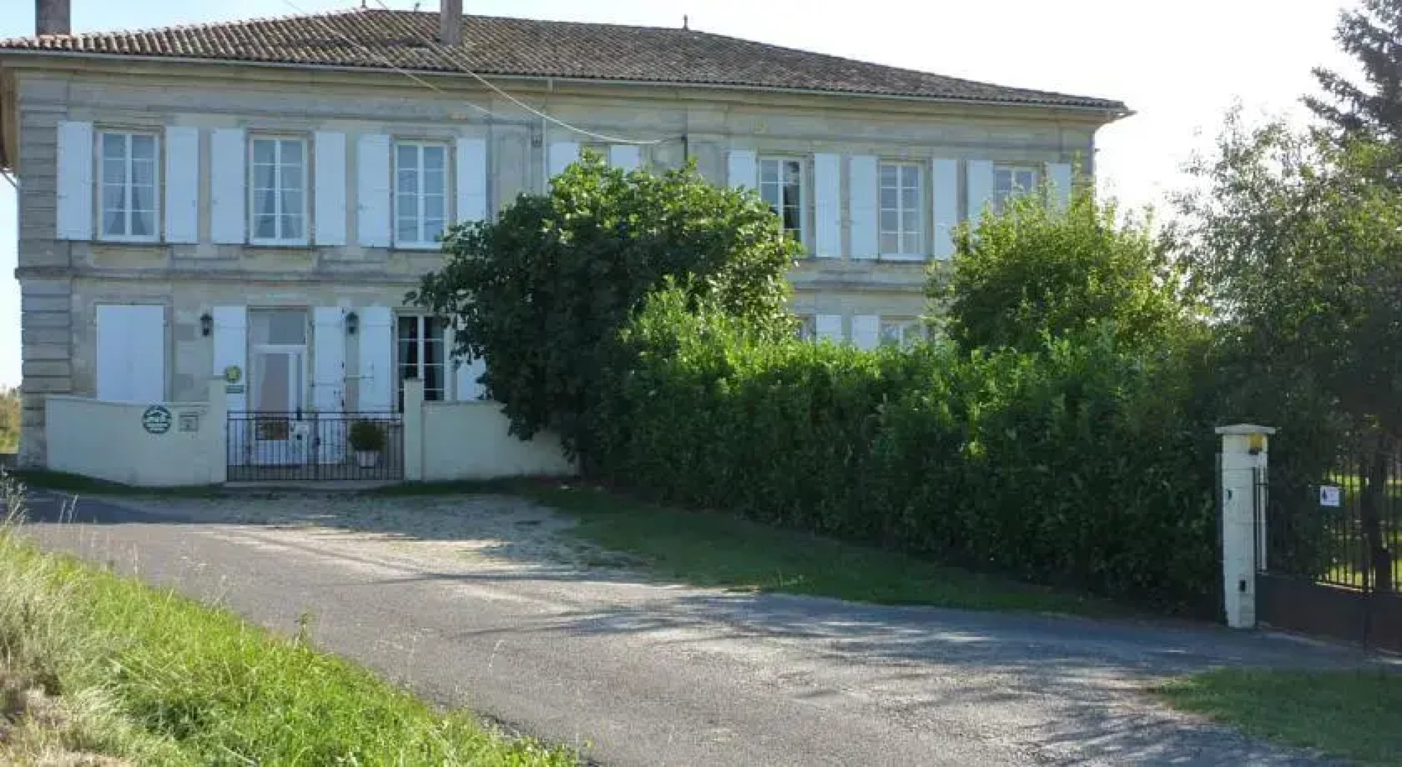 Château Gourdet Maison dHôtes