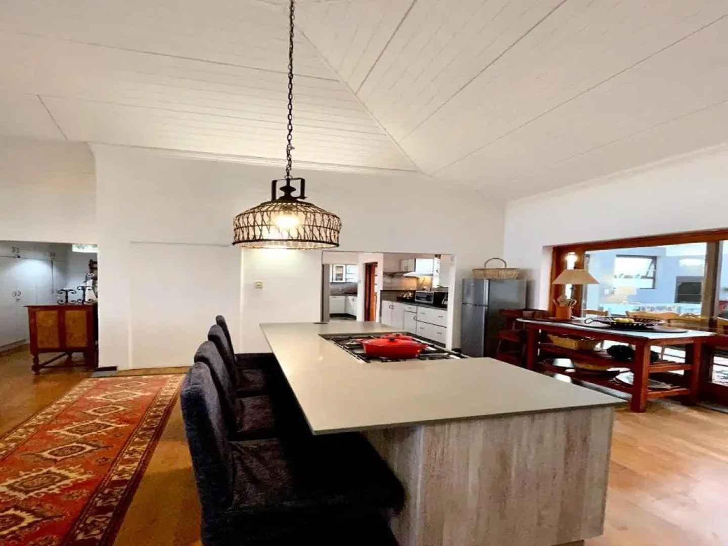 Oyster Bay Ten On Tornyn