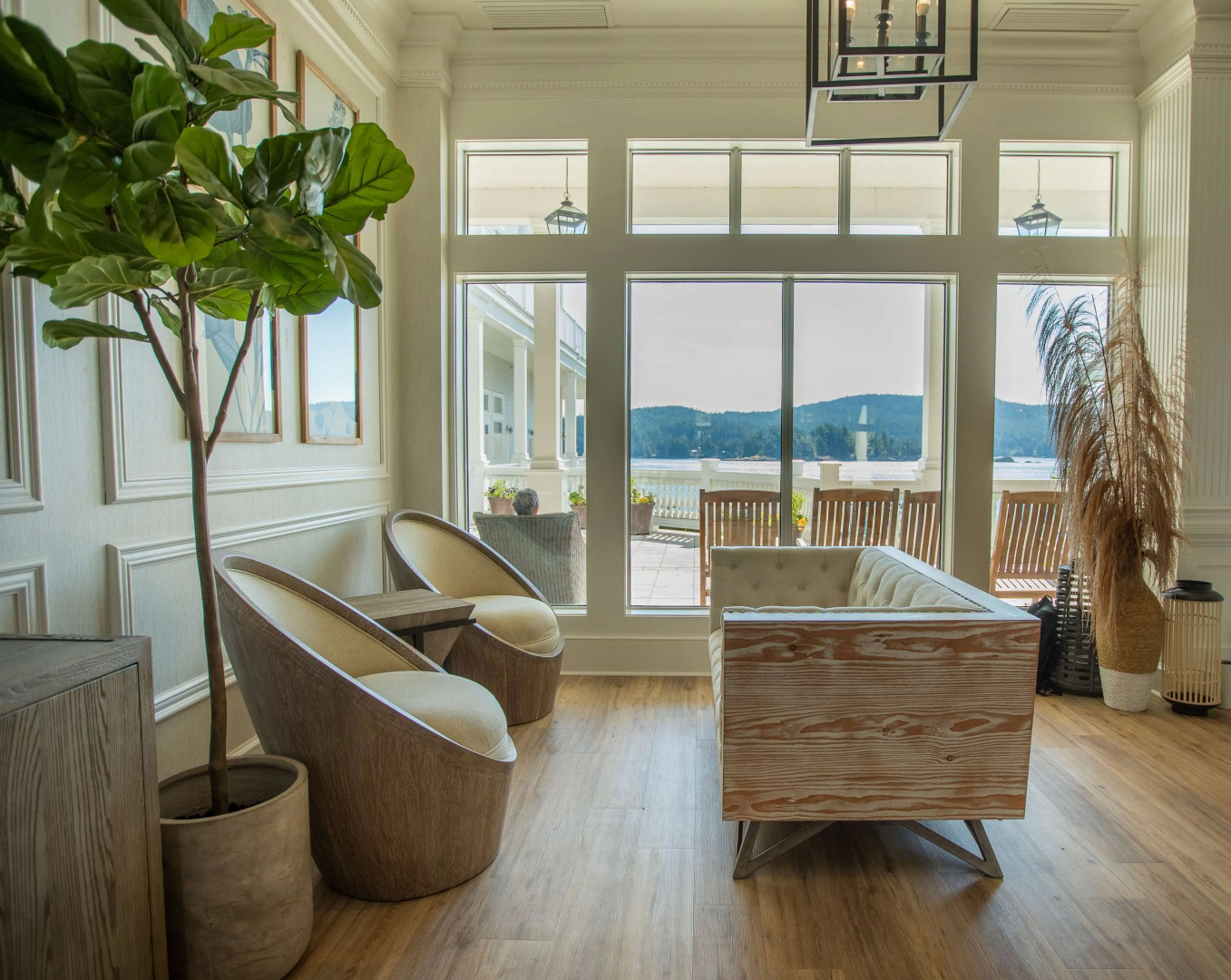 Prestige Oceanfront Resort, WorldHotels Luxury