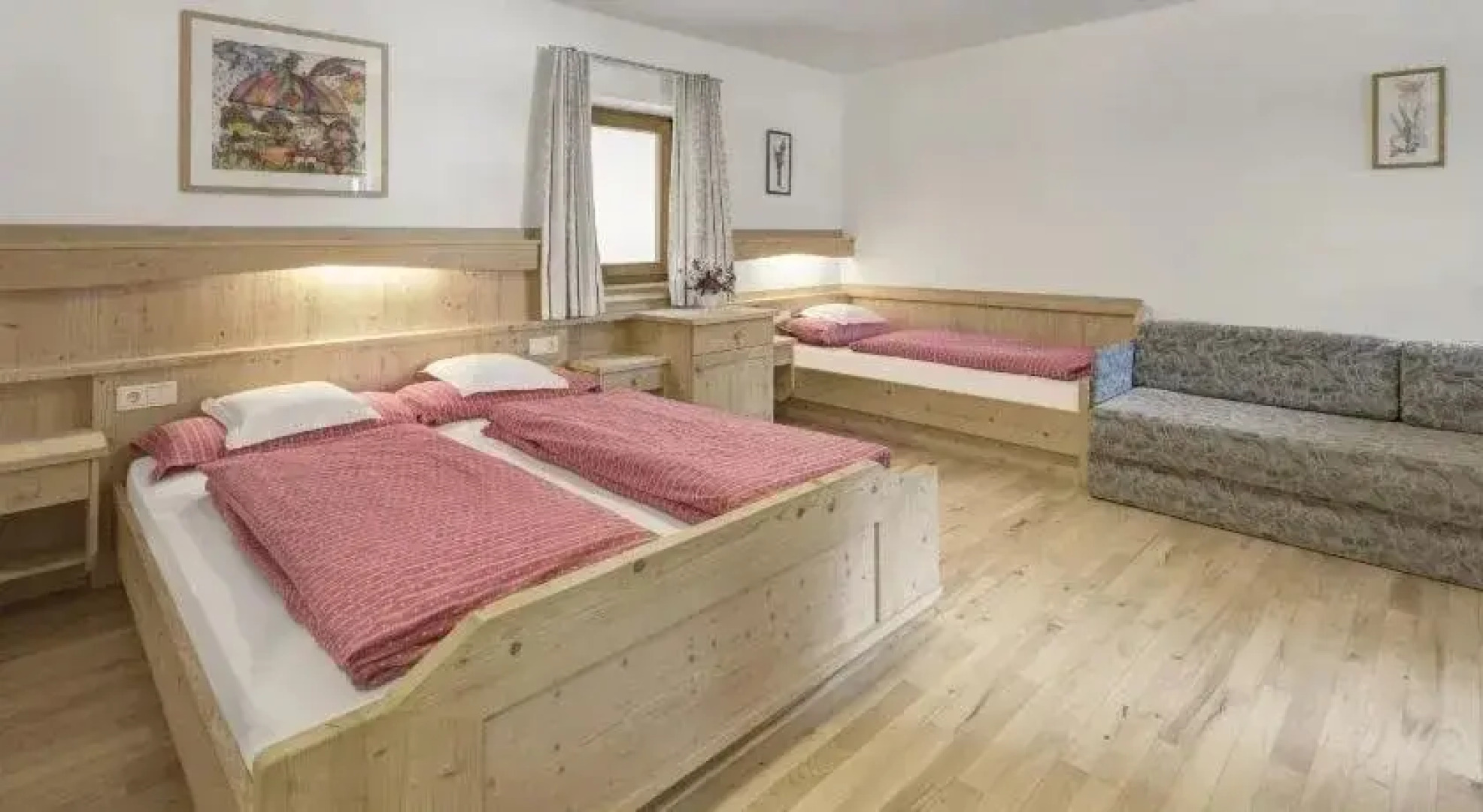 Ciasa Laoi Apartments