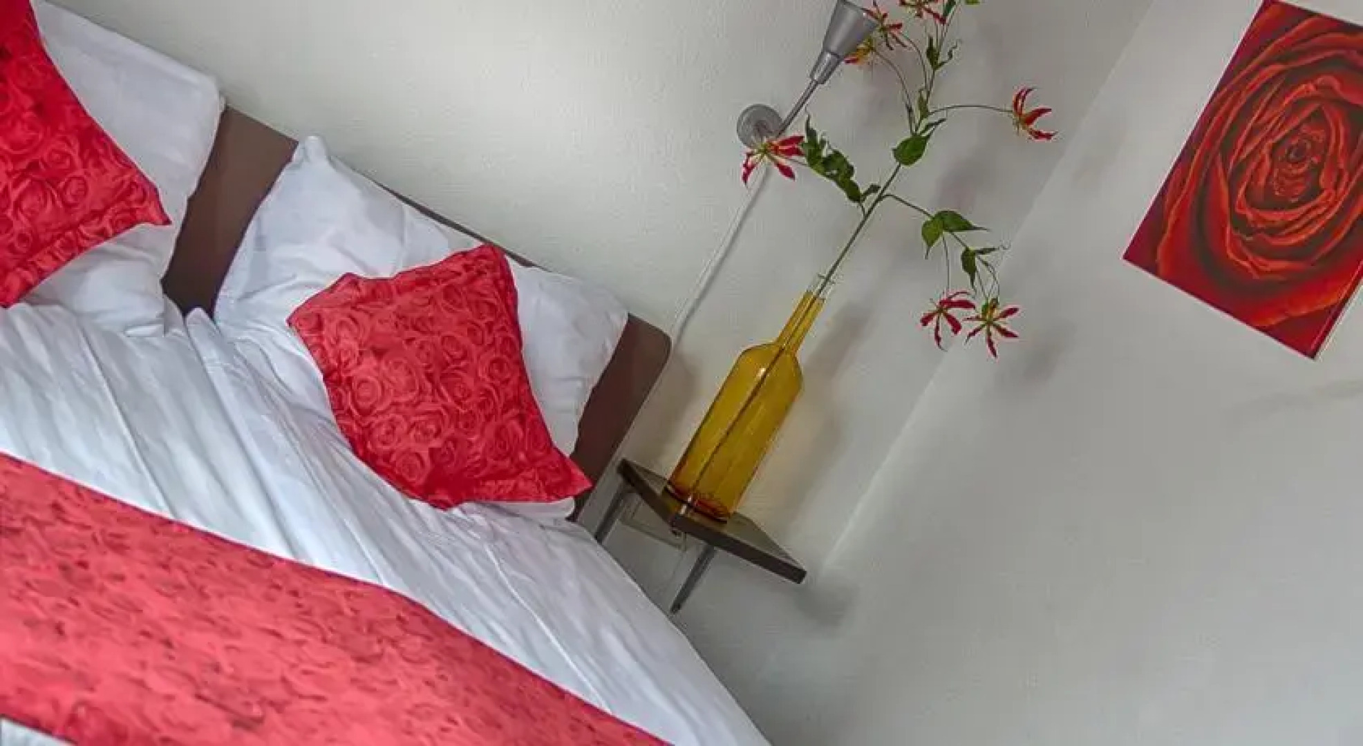 Rumors Hotel Bar & Cuisine