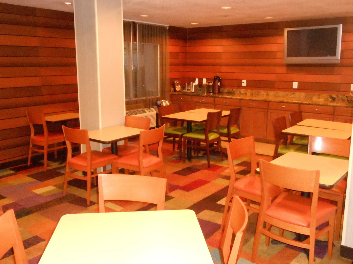 Holiday Inn Express & Suites Phoenix - Mesa West by IHG