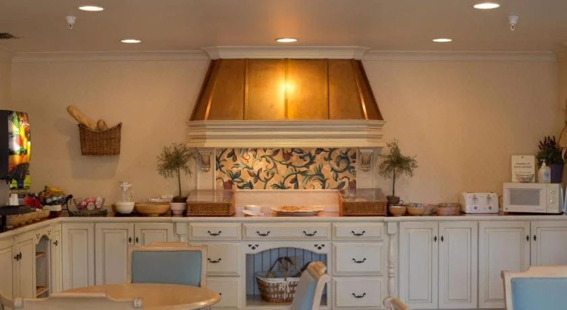 Gulf Hills Hotel & Resort