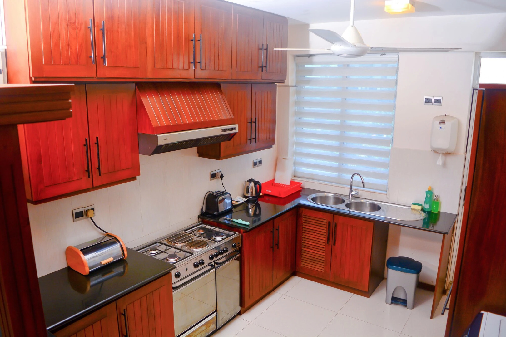 Unique Towers Luxury Boutique Suites