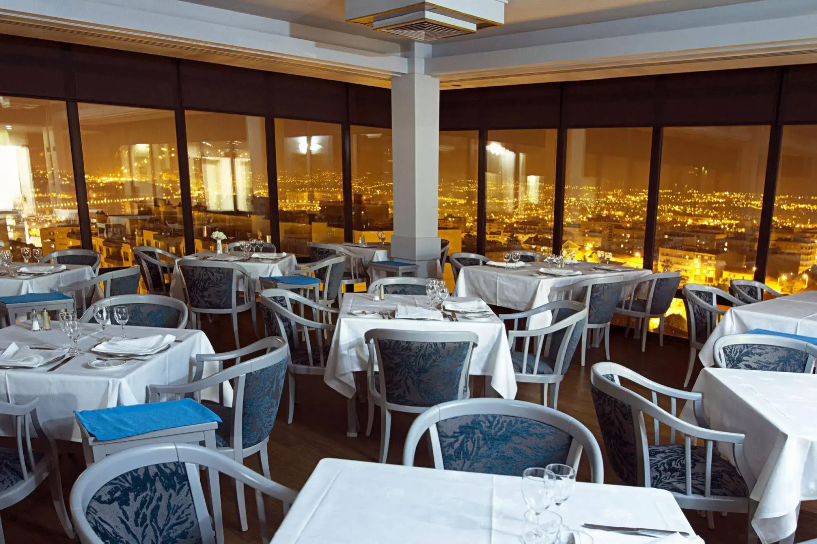 Hotel Black Tulip - Porto Gaia