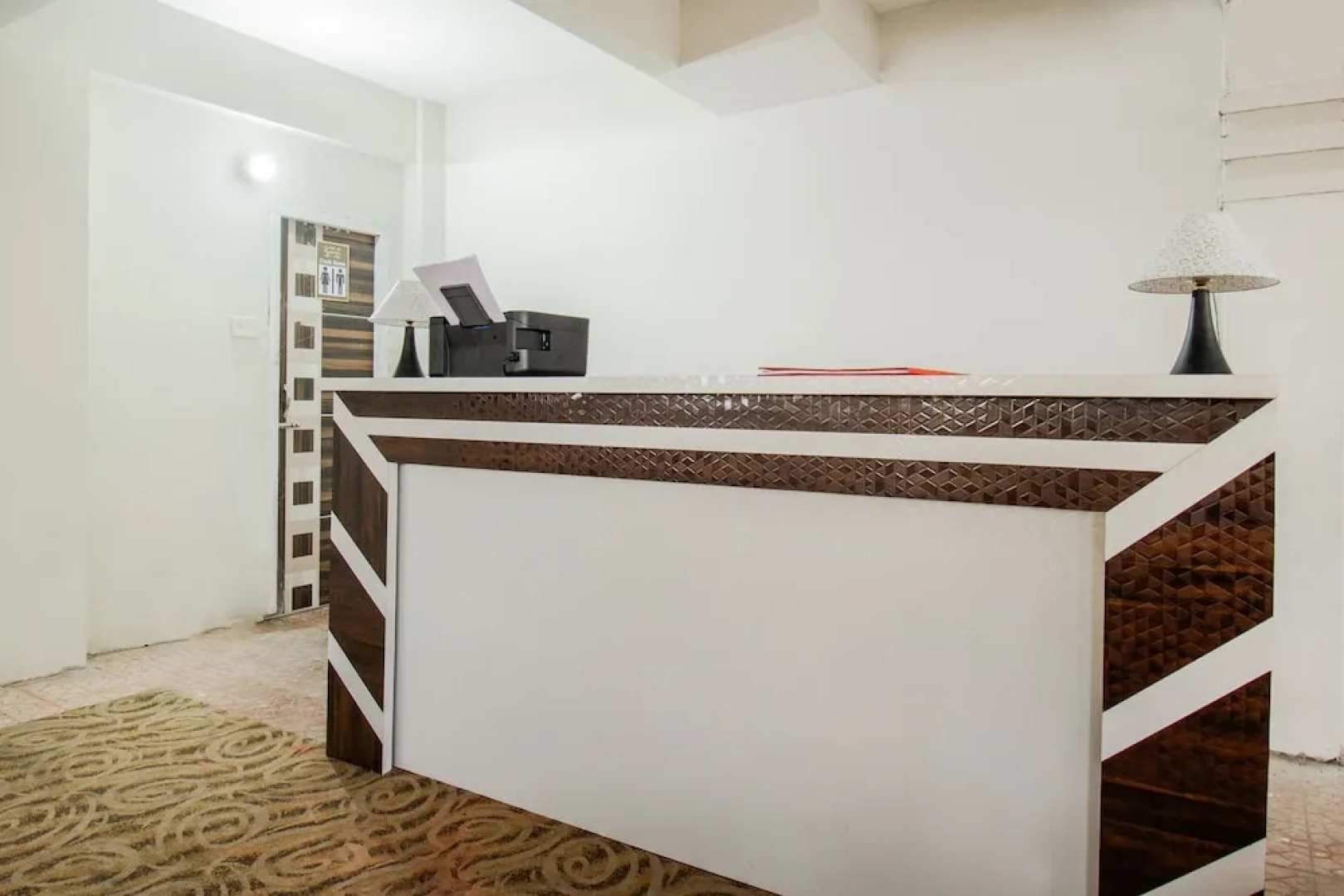 OYO Flagship 47006 Hotel Magadh Palace
