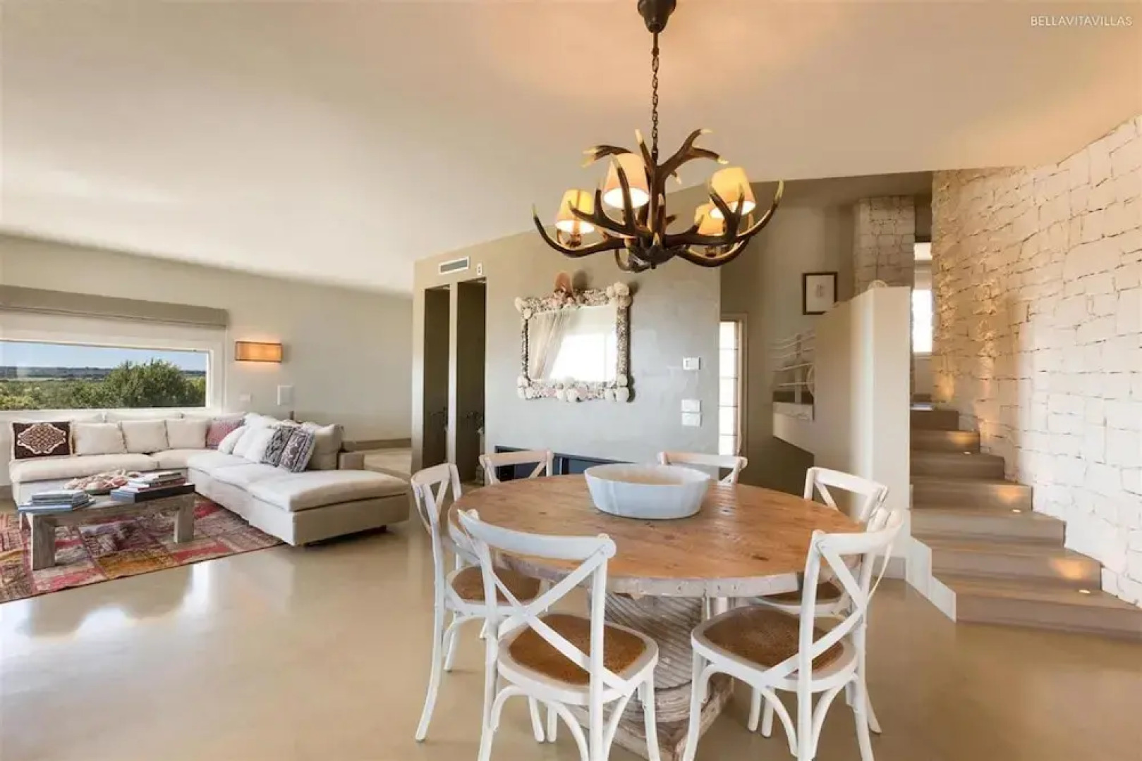 246 Villa Extralusso con Piscina a Manduria