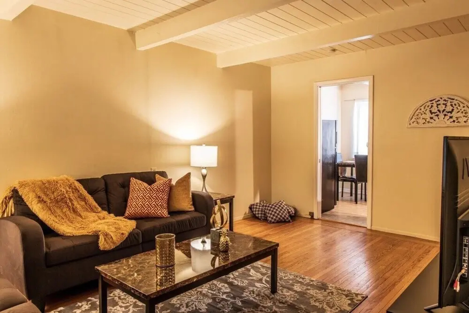 Cozy Richmond Two Bedroom